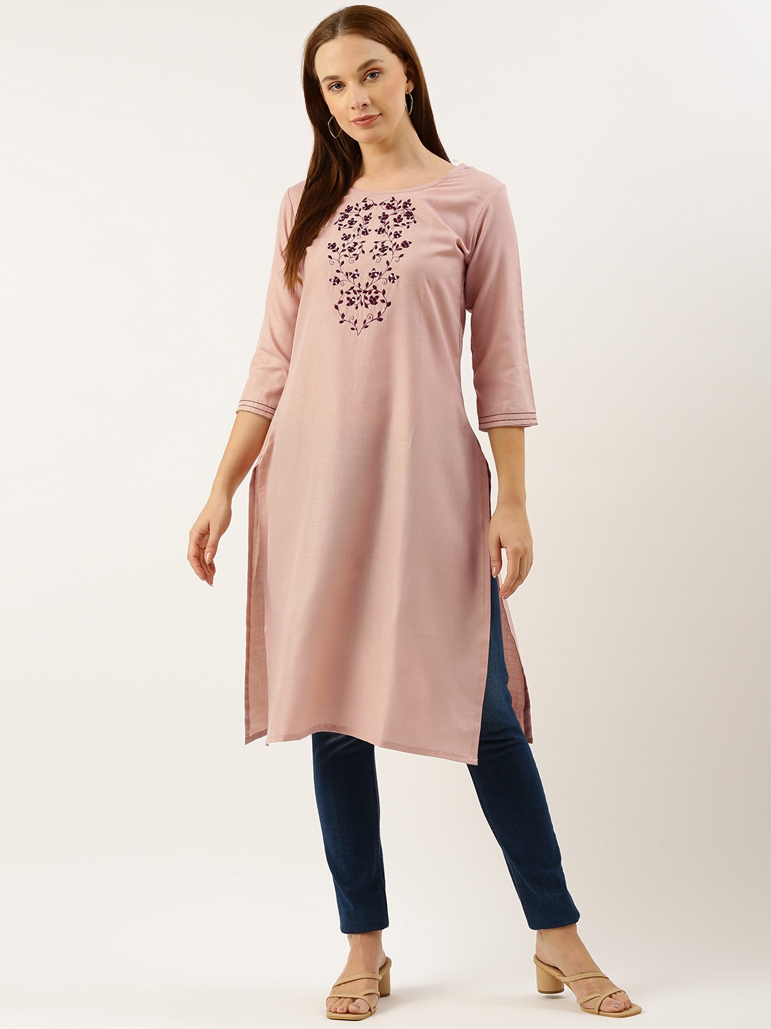 RACHNA Floral Embroidered Mirror Work Kurta, Peach