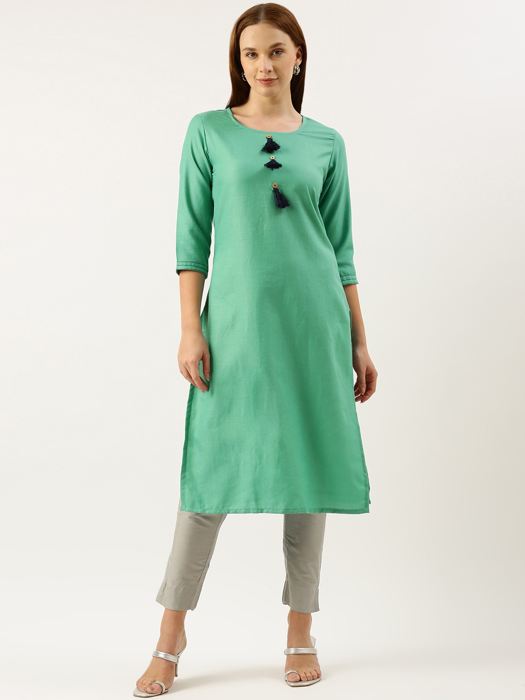

RACHNA Solid Cotton Straight Kurta, Sea green