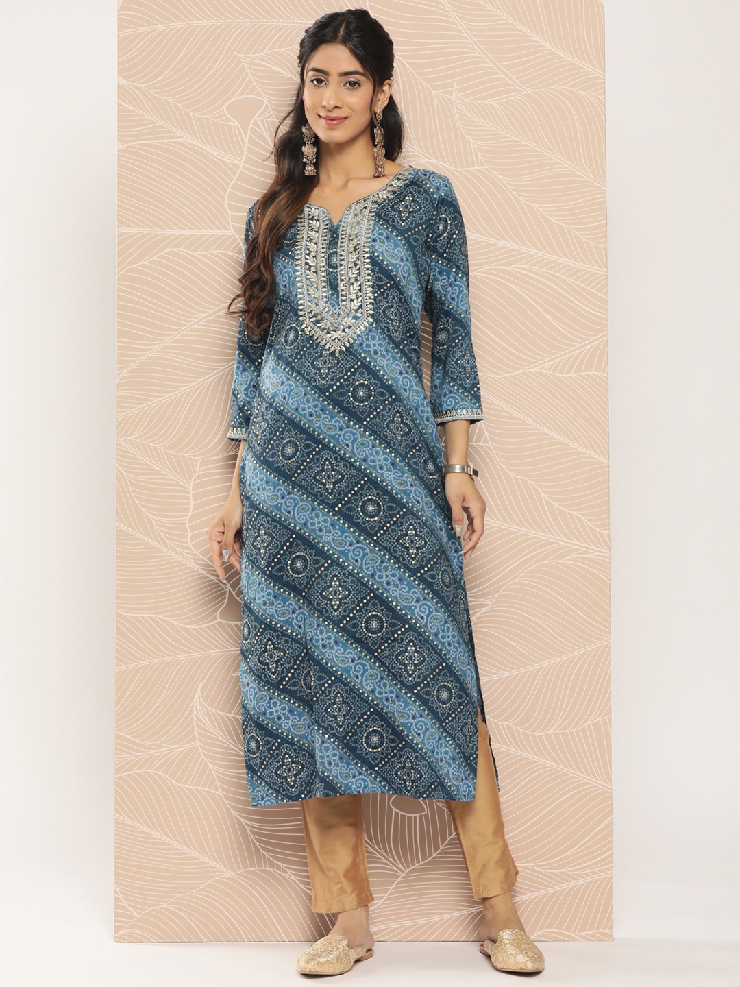 

Yufta Bandhani Printed Gotta Patti Kurta, Blue