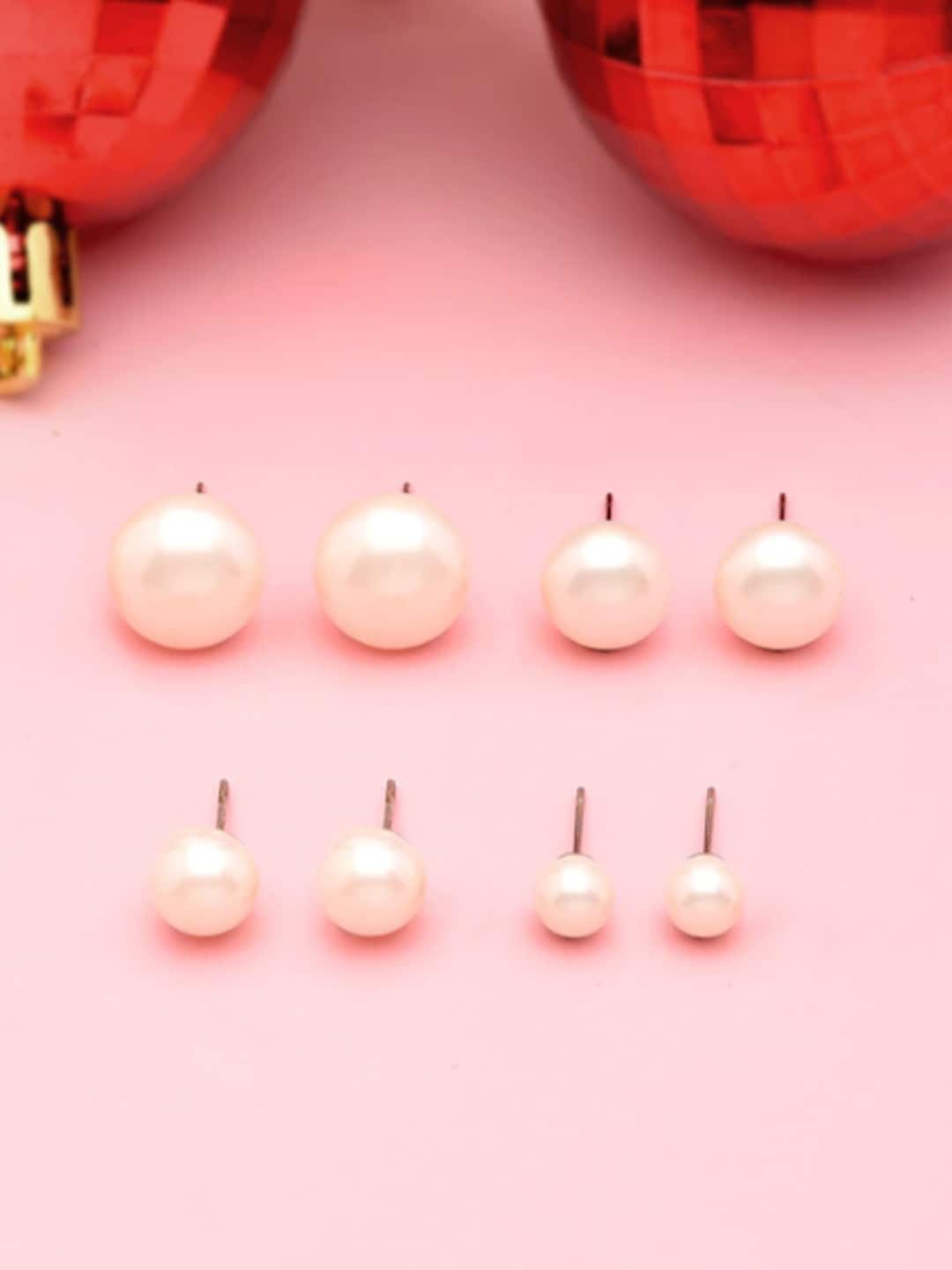 

Mahi Rhodium-Plated Circular Pearls Studs Earrings, White