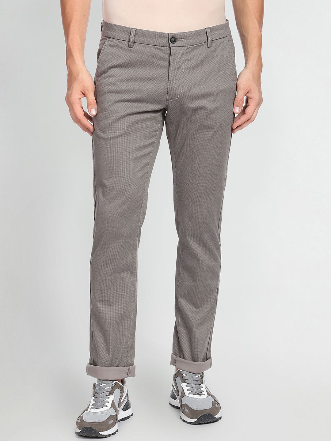

Arrow Sport Men Slim Fit Low-Rise Chinos Trousers, Grey