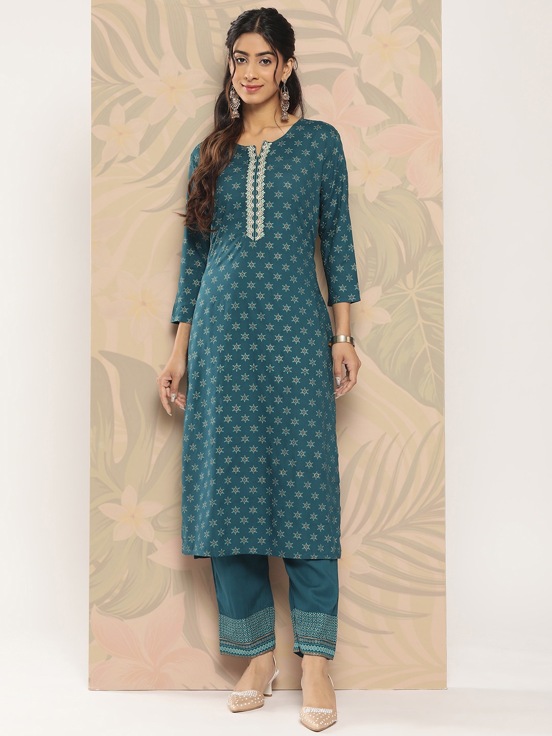 

Yufta Ethnic Motifs Printed Regular Kurta with Trousers, Teal