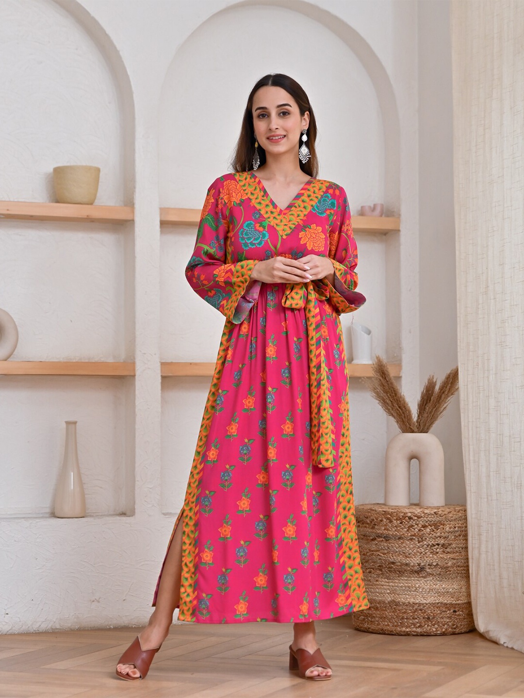 

Rustorange Floral Printed Maxi Ethnic Dress, Pink