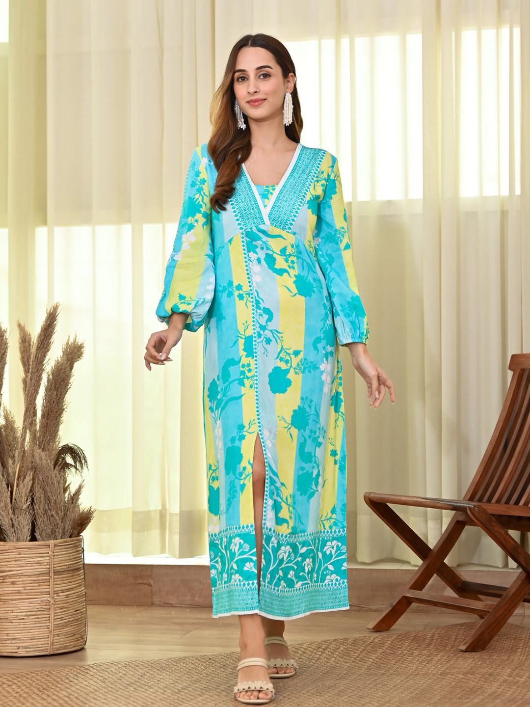 

Rustorange Floral Printed Puff Sleeves A-Line Midi Dress, Blue