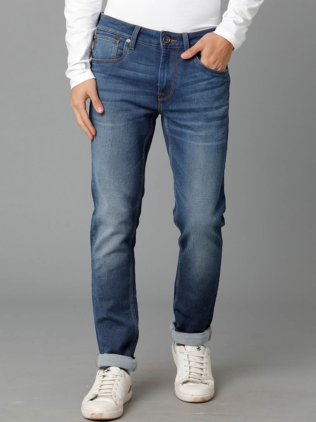 

Voi Jeans Men Skinny Fit Light Fade Jeans, Blue