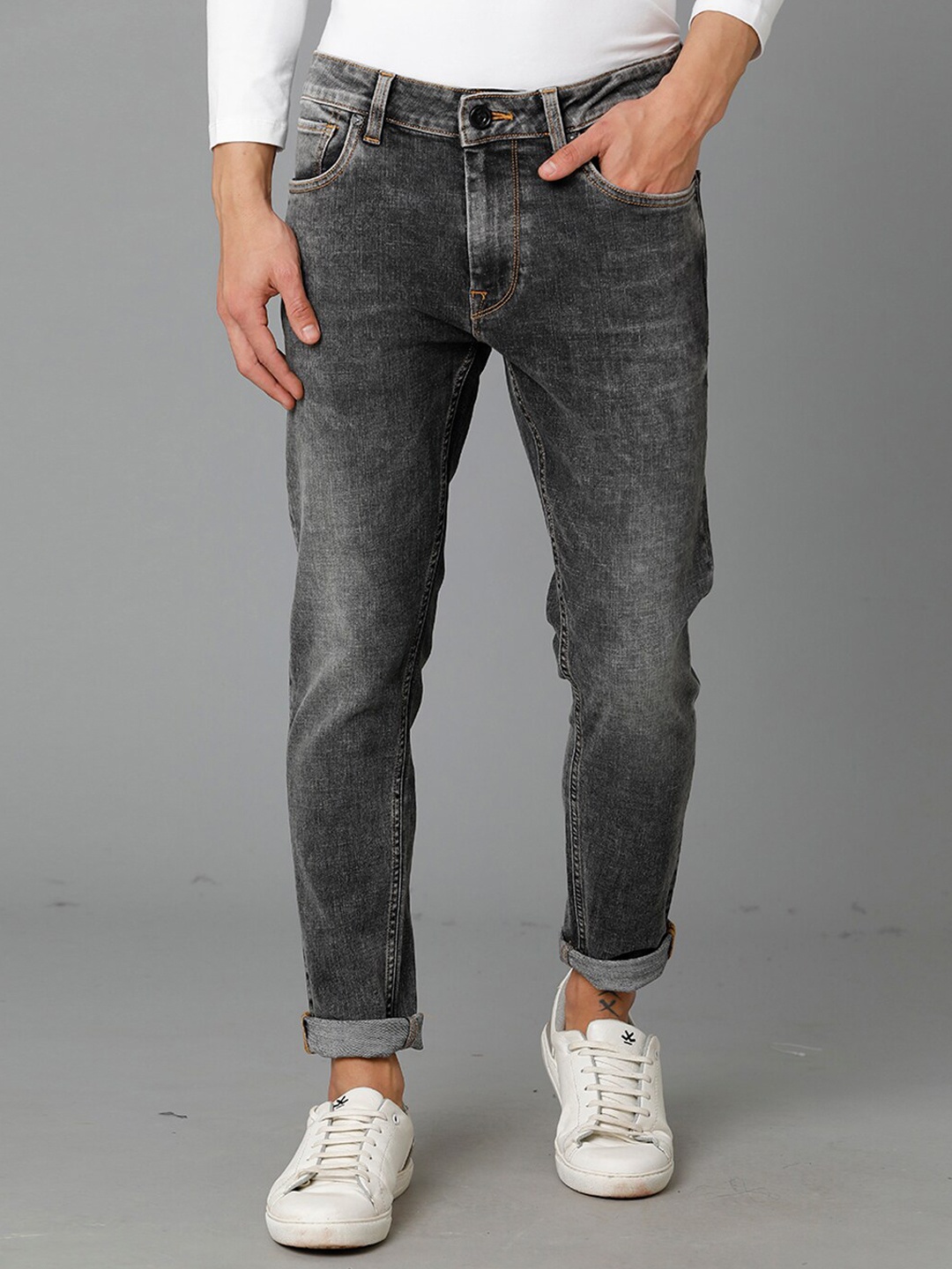 

Voi Jeans Men Skinny Fit Heavy Fade Jeans, Grey