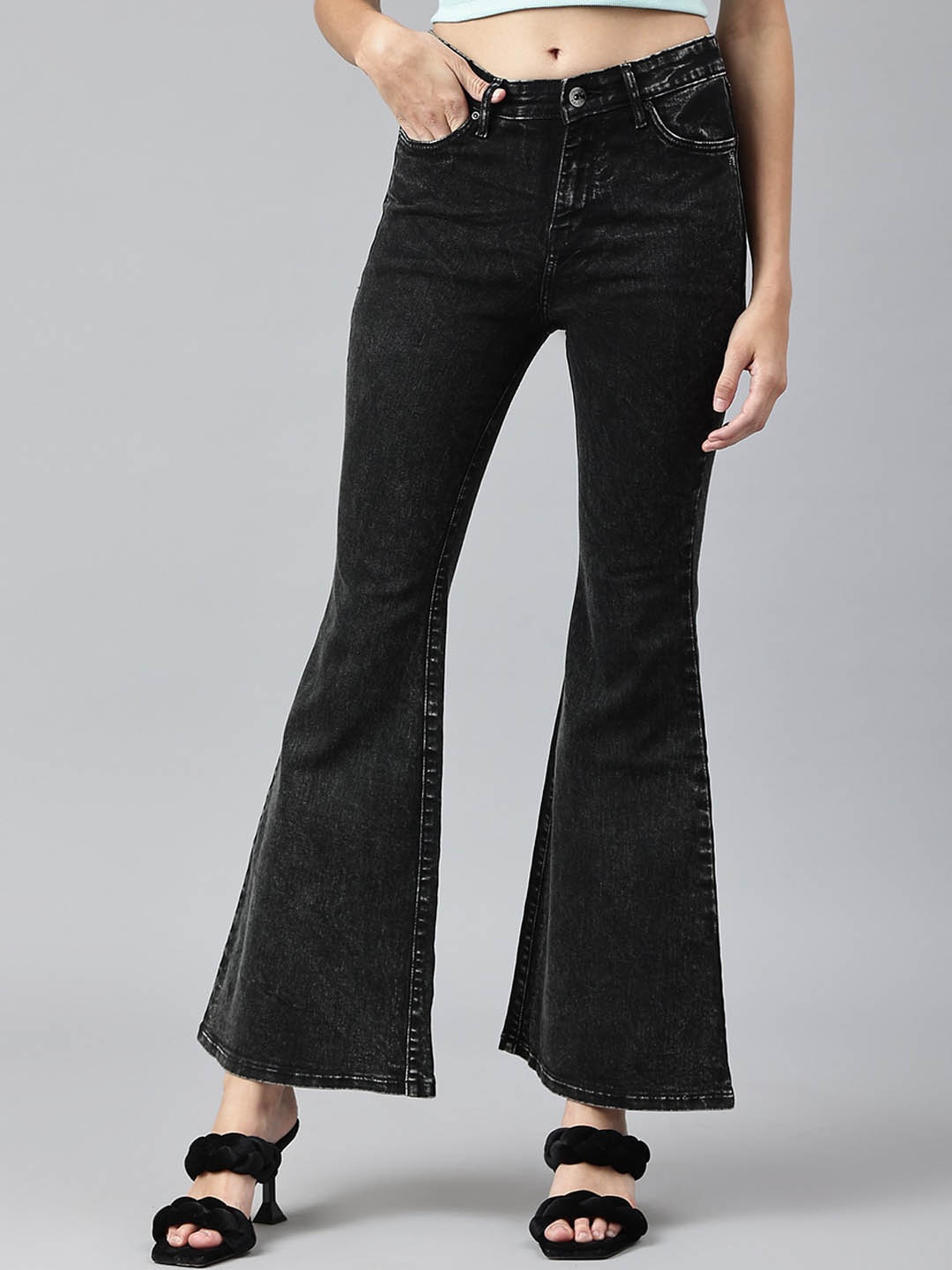 

Xpose Women Comfort Flared Mid-Rise Slash Knee Light Fade Stretchable Jeans, Black