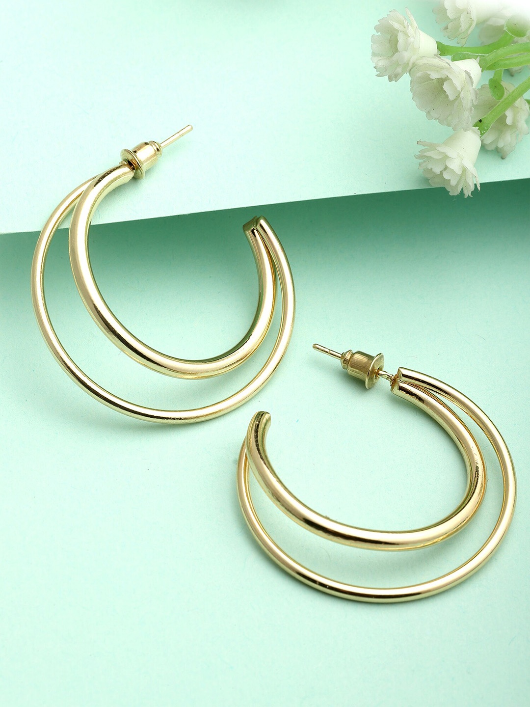 

Bohey by KARATCART Gold-Plated Contemporary Half Hoop Earrings