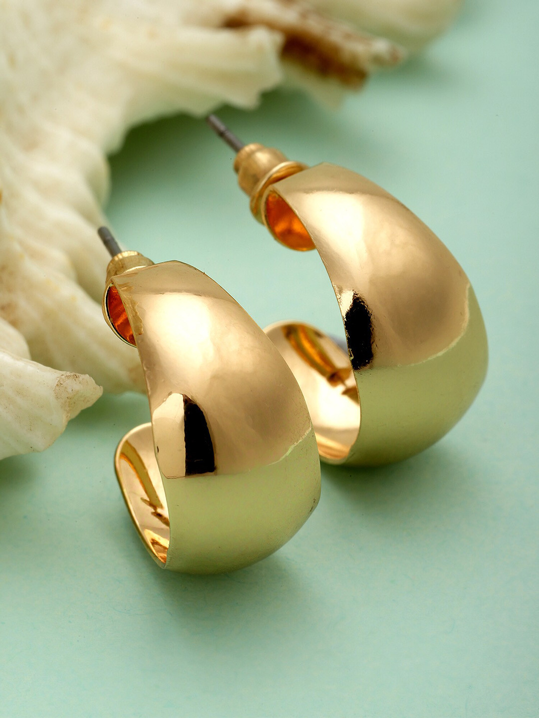 

Bohey by KARATCART Gold-Plated Contemporary Drop Earrings