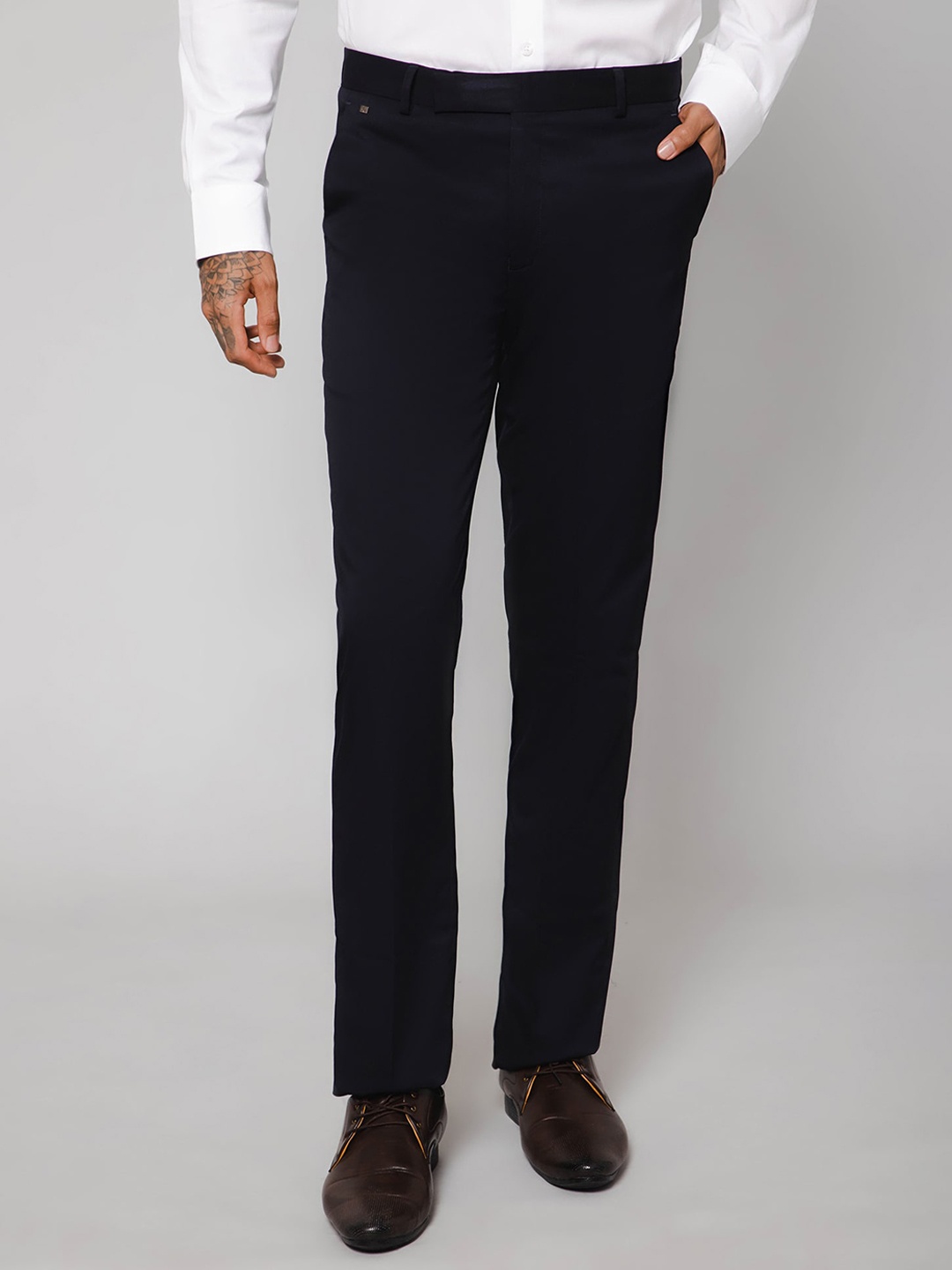 

Cantabil Men Mid-Rise Easy Wash Formal Trousers, Navy blue