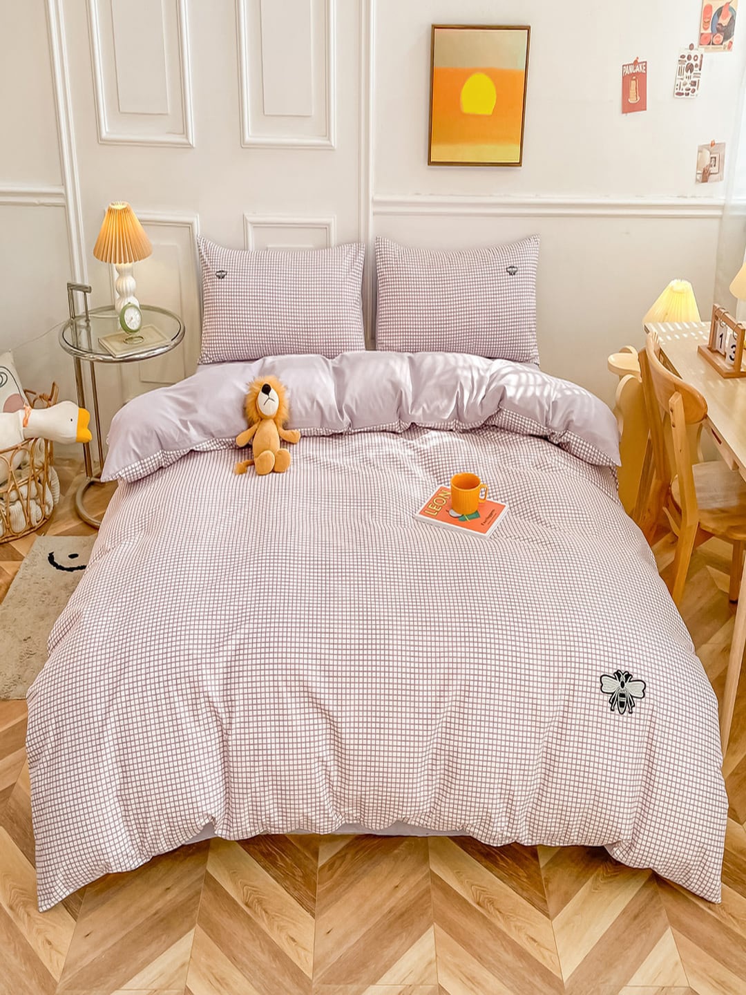 

JC Collection Purple & White Printed Double Queen Bedding Set