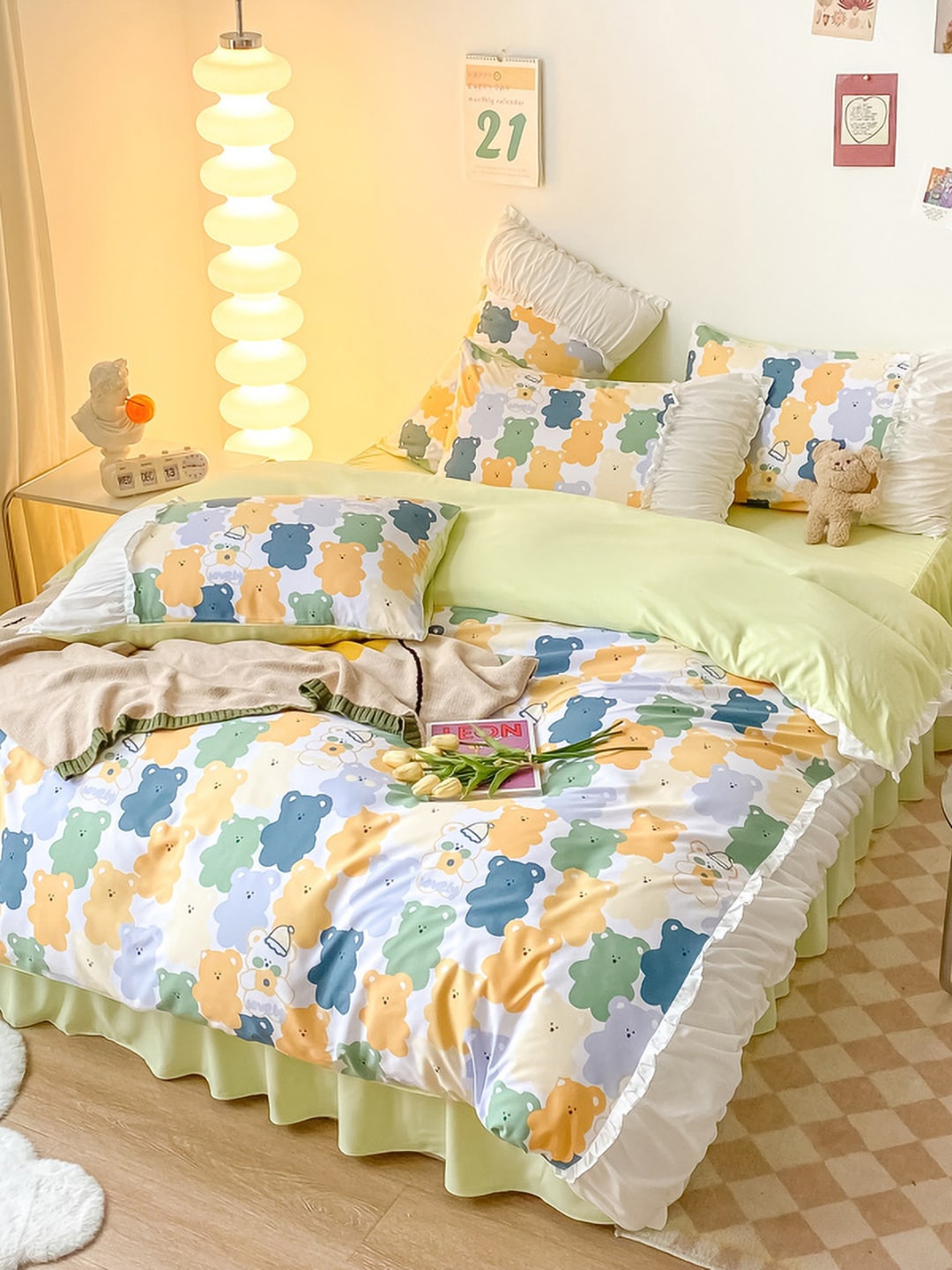 

JC HOME Lime Green & Blue Printed Double Queen Bedding Set