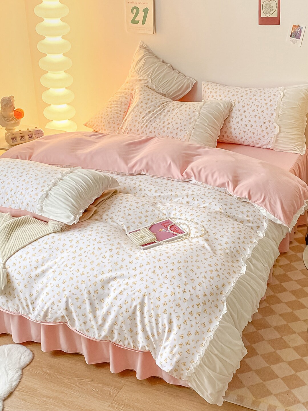 

JC HOME Pink & White Floral Printed Double Queen Bedding Set