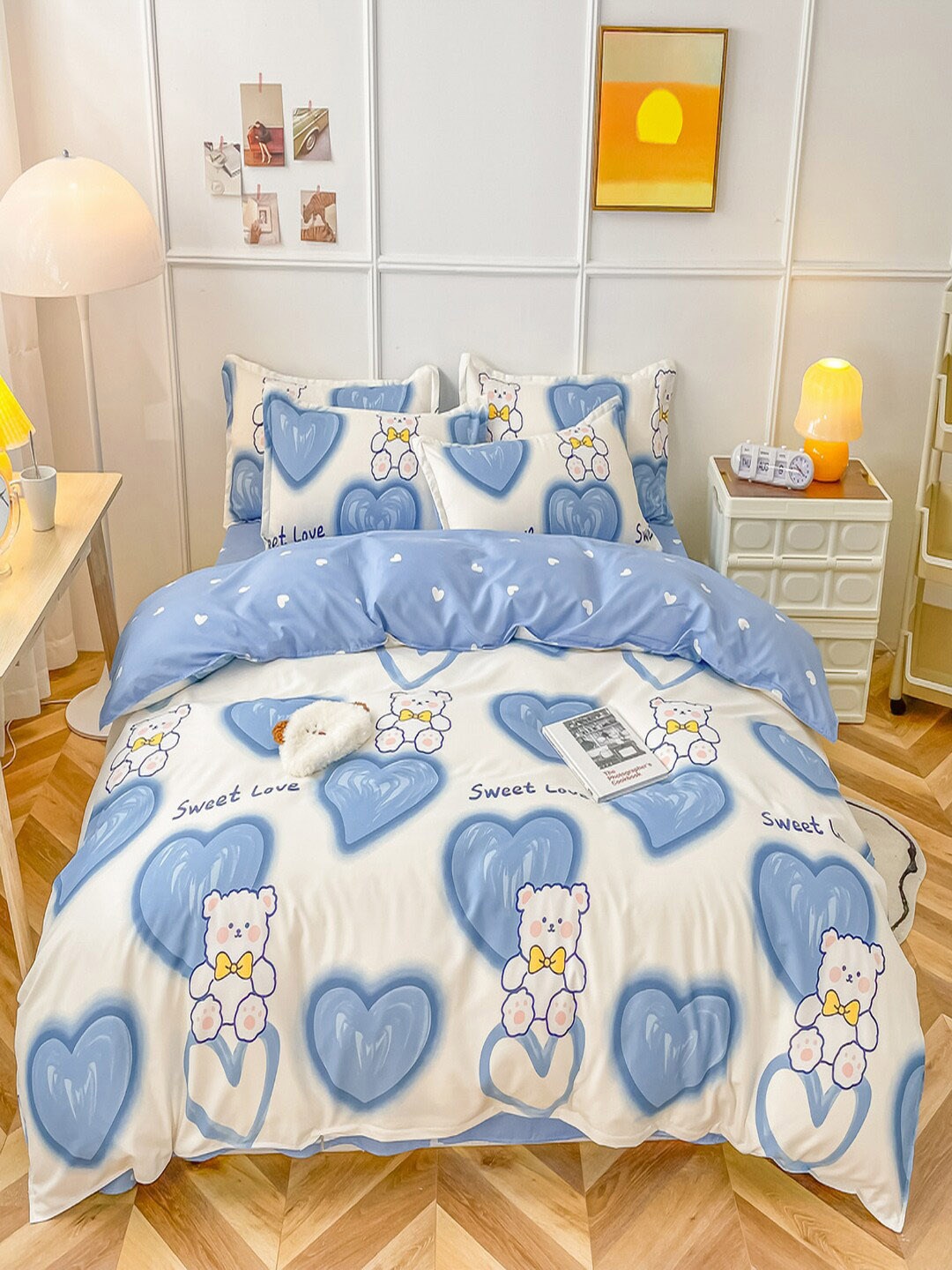 

JC Collection Blue & White Printed Double King Bedding Set