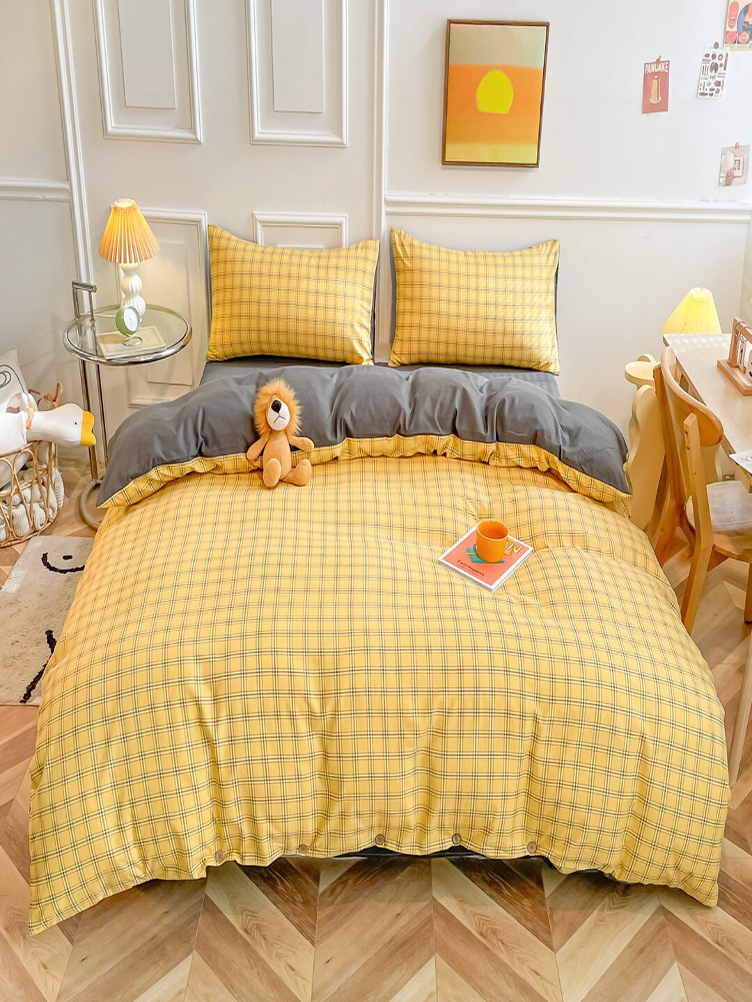 

JC Collection Yellow & Black 4-Pcs Checked Double King Bedding Set