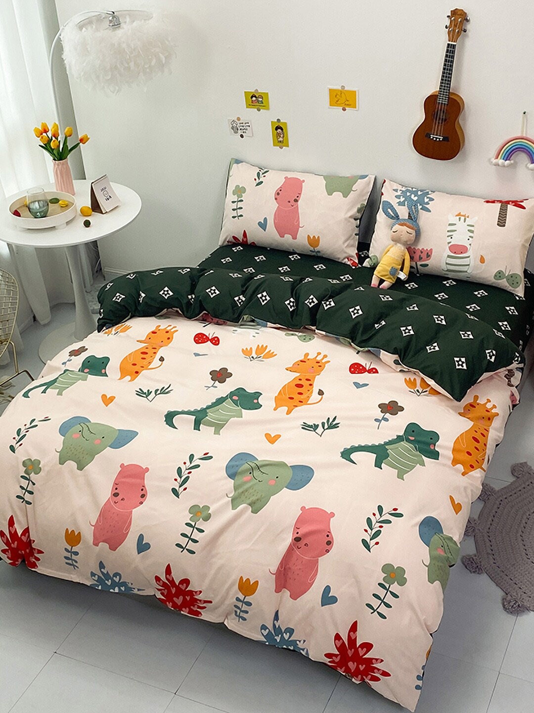 

JC Collection White & Black Printed Single Bedding Set