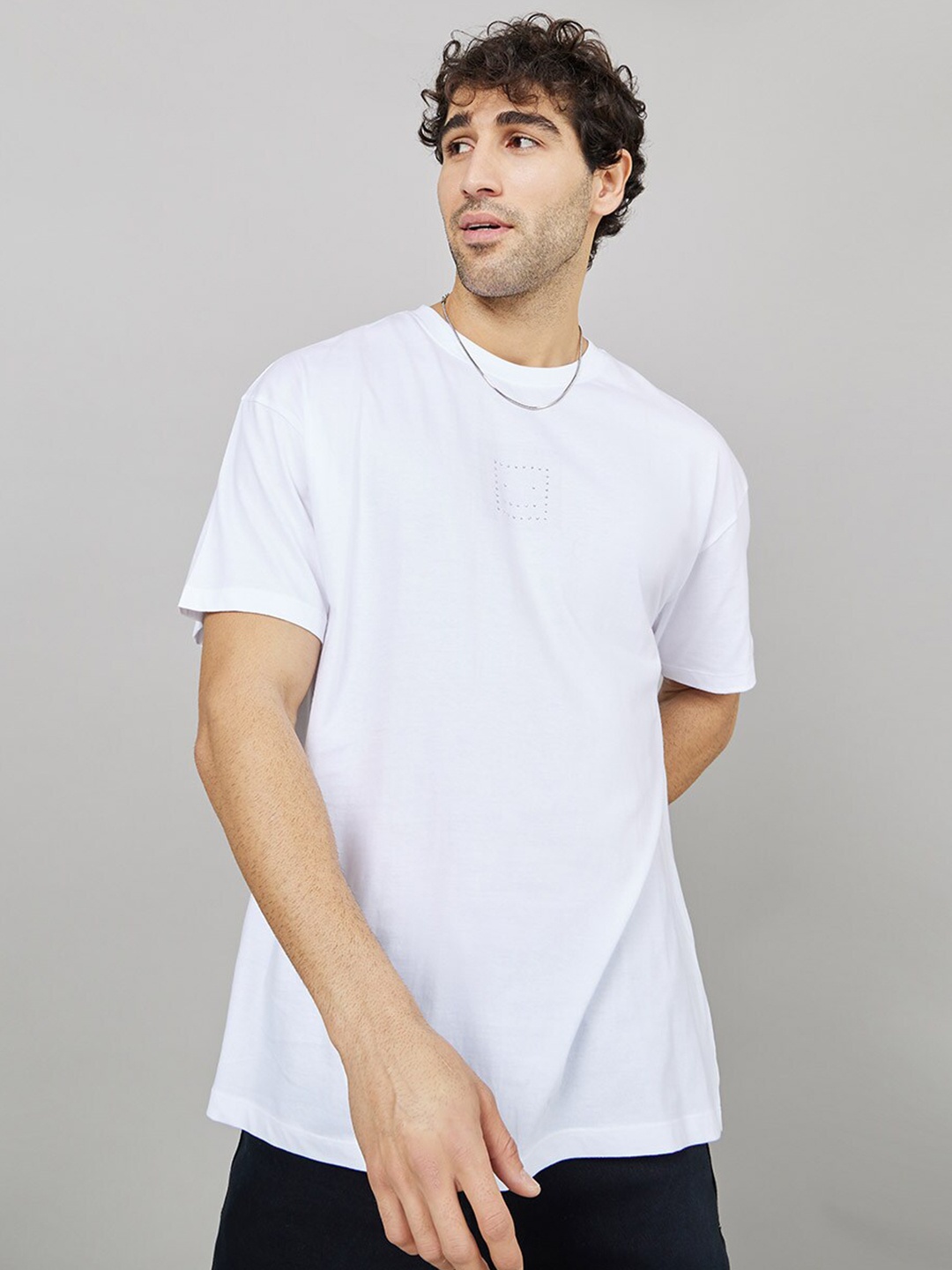 

Styli White Round Neck Cotton T-shirt