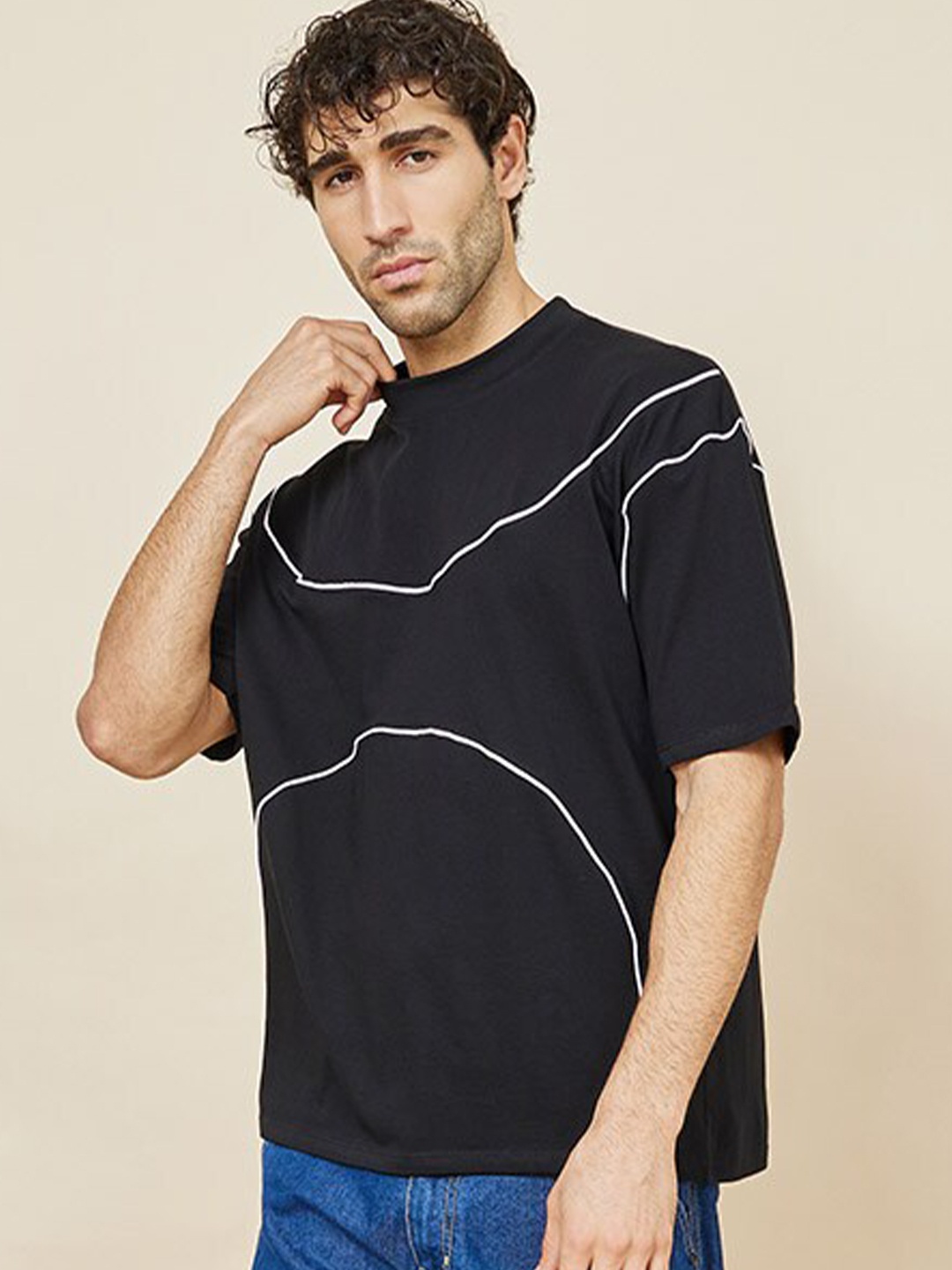 

Styli Black High Neck Short Sleeve Boxy T-shirt