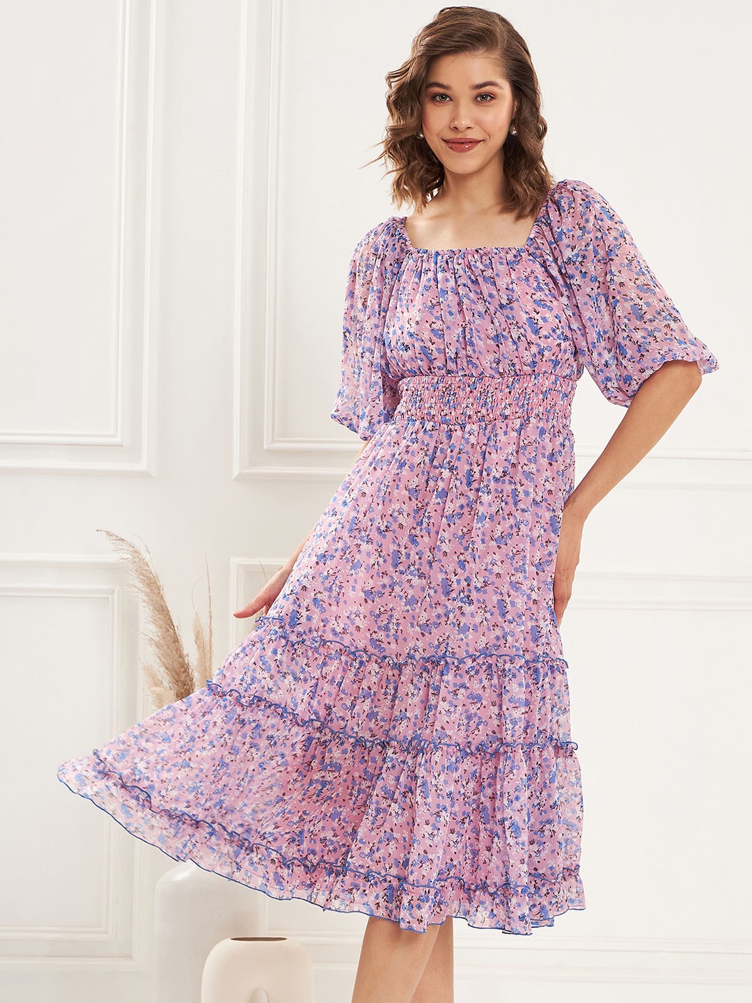 

Antheaa Square Neck Floral Printed Tiered Chiffon Fit & Flare Midi Dress, Pink