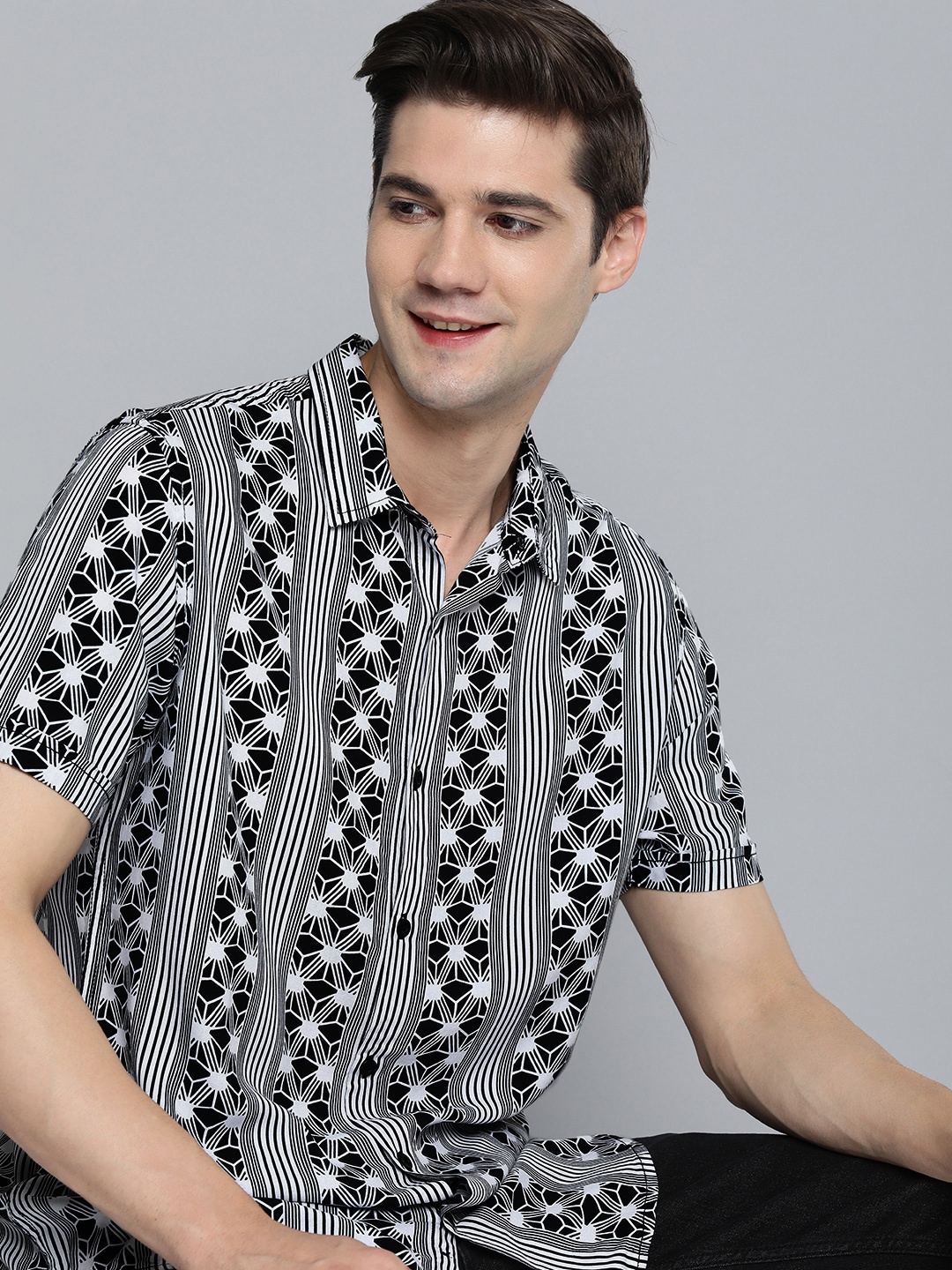 

HERE&NOW Slim Fit Floral Opaque Printed Casual Shirt, Black