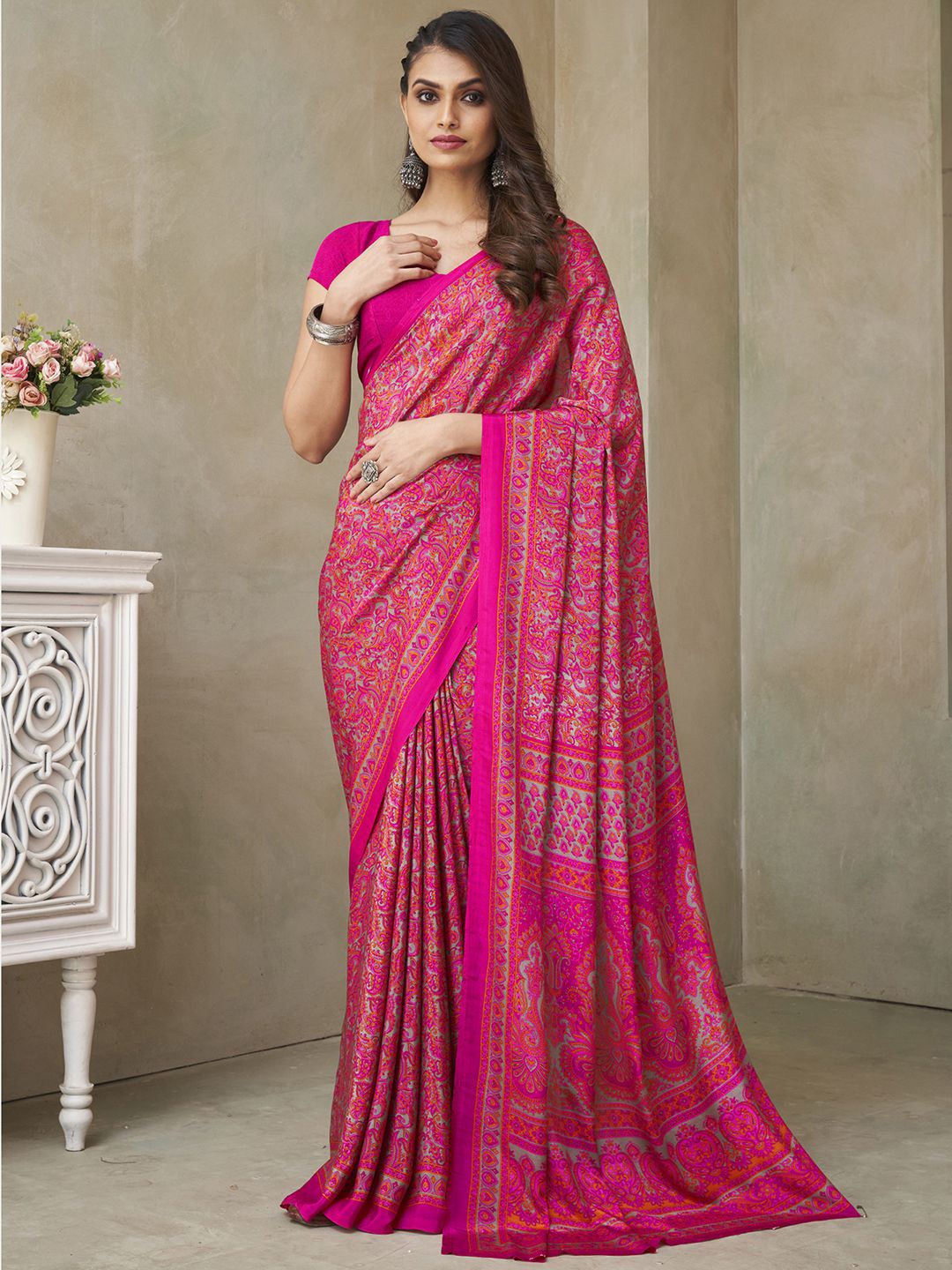 

Satrani Ethnic Motifs Printed Silk Blend Saree, Pink