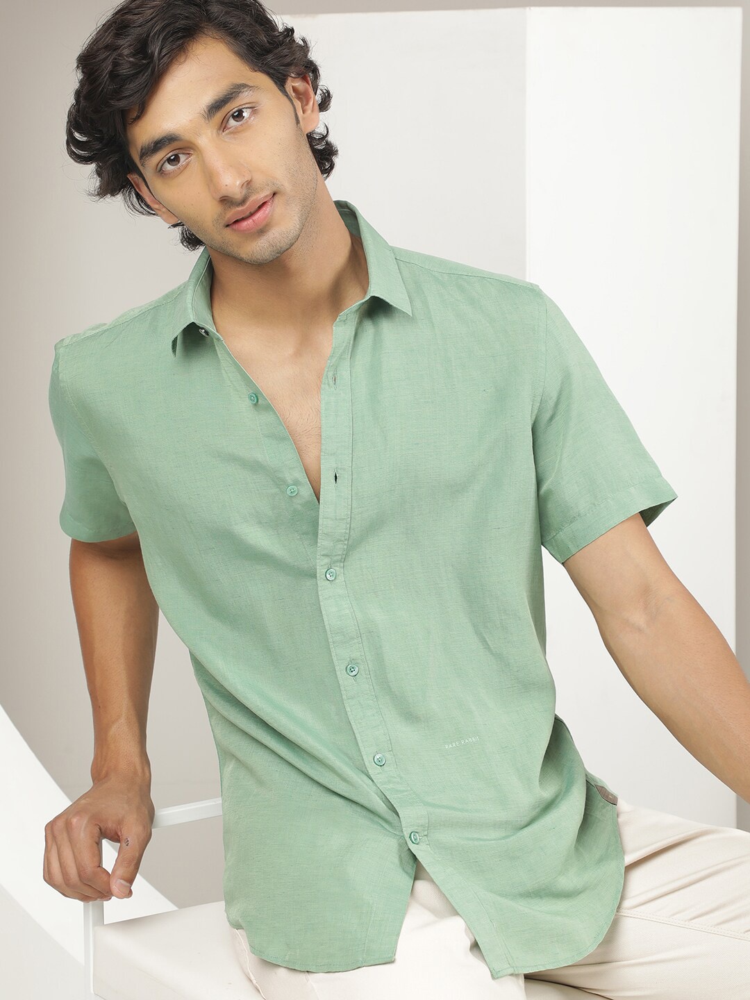

RARE RABBIT Men Mik Slim Fit Opaque Shirt, Green