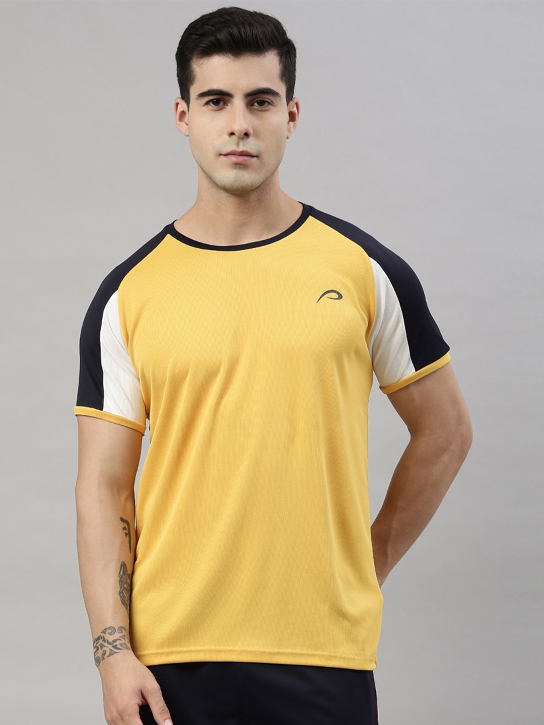 

Proline Raglan Sleeves T-shirt, Yellow