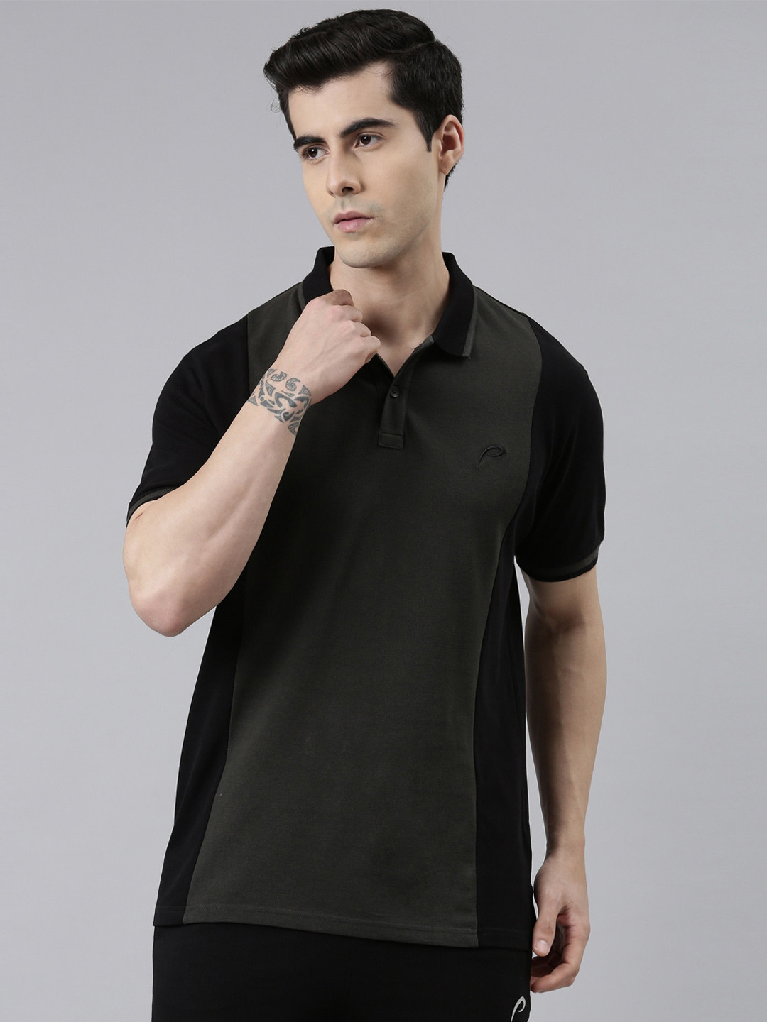 

Proline Colourblocked Polo Collar Cotton T-shirt, Black