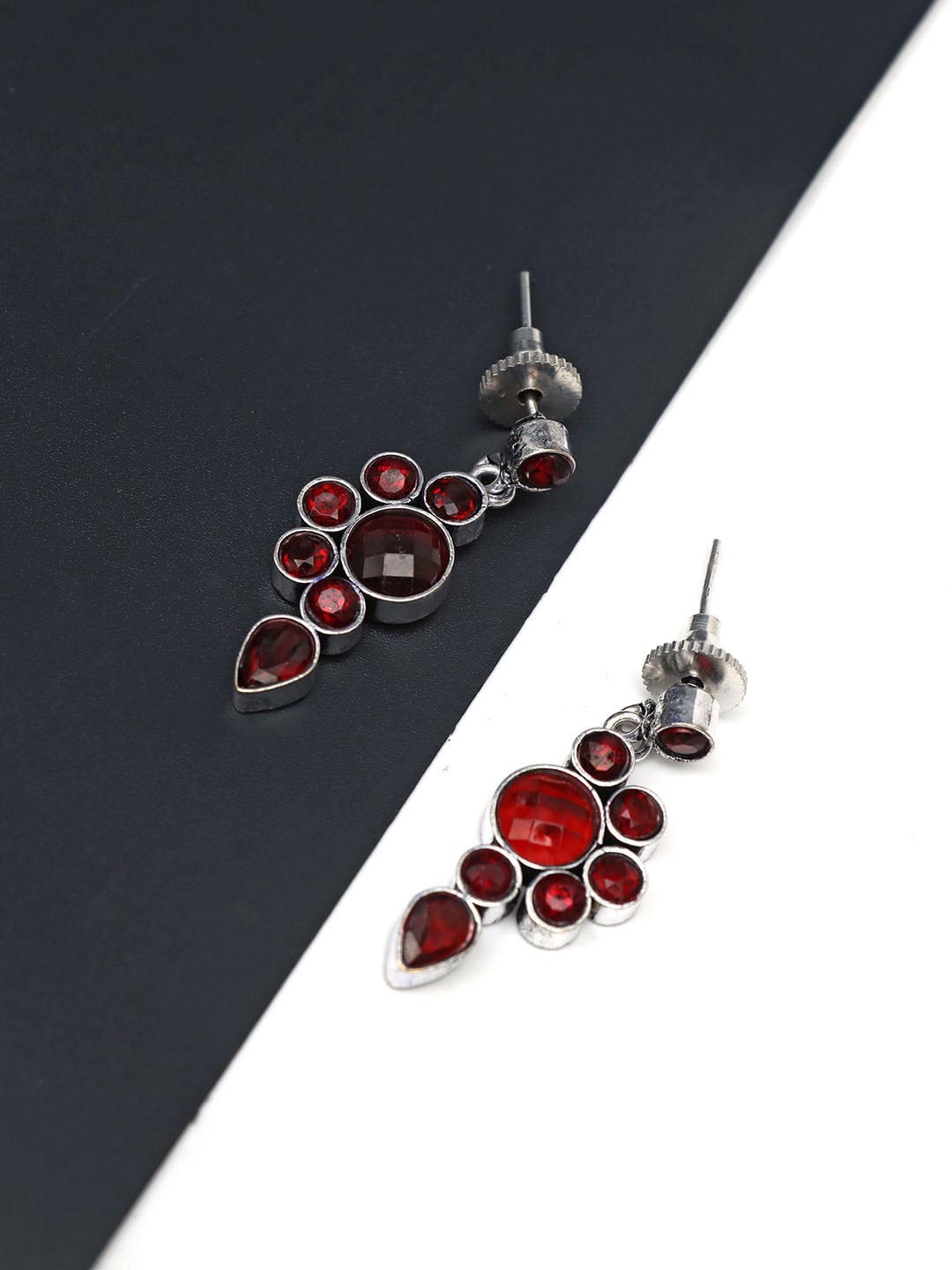 

Ozanoo Silver-Plated Classic Zircon Studded Drop Earrings, Red