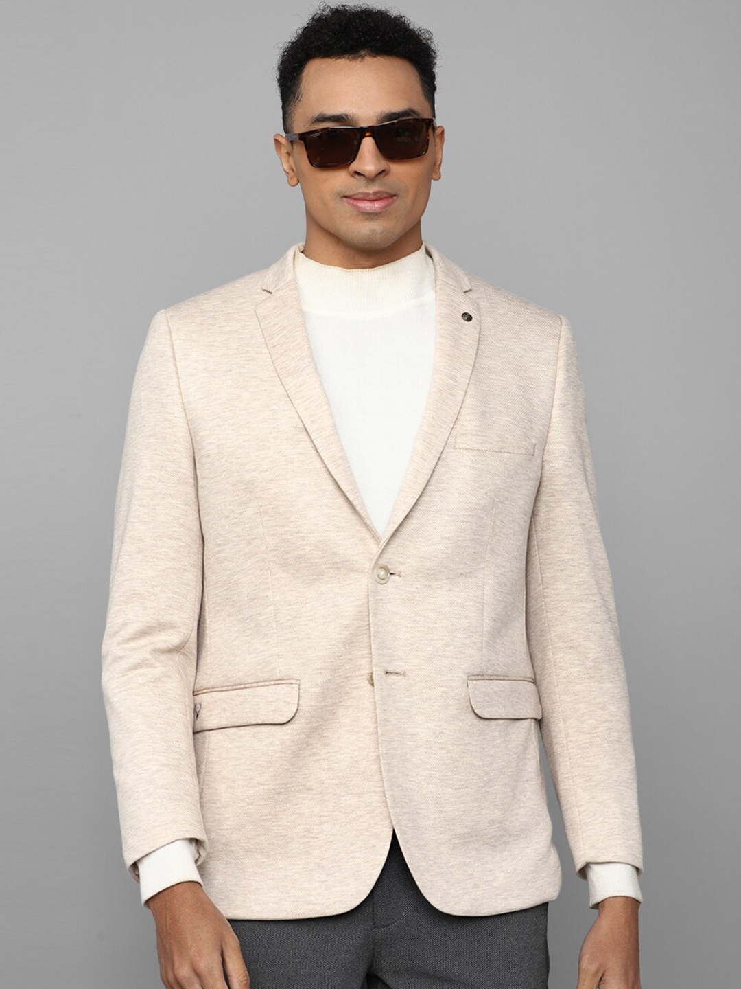 

Allen Solly Slim-Fit Single Breasted Blazer, Beige