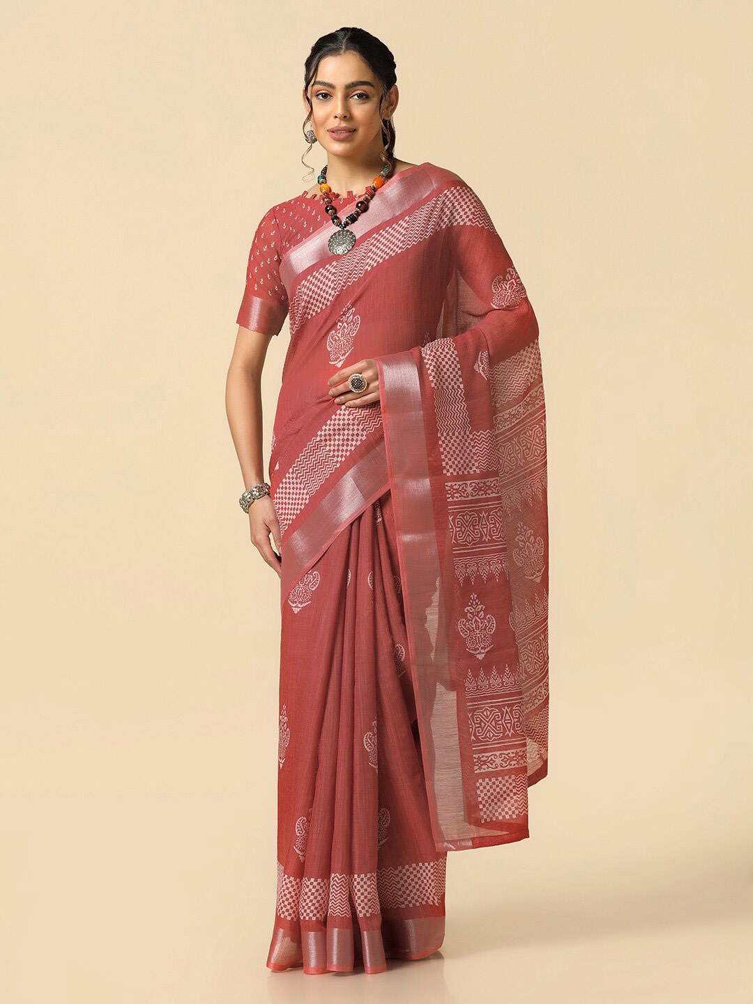 

Satrani Ethnic Motifs Printed Zari Saree, Pink