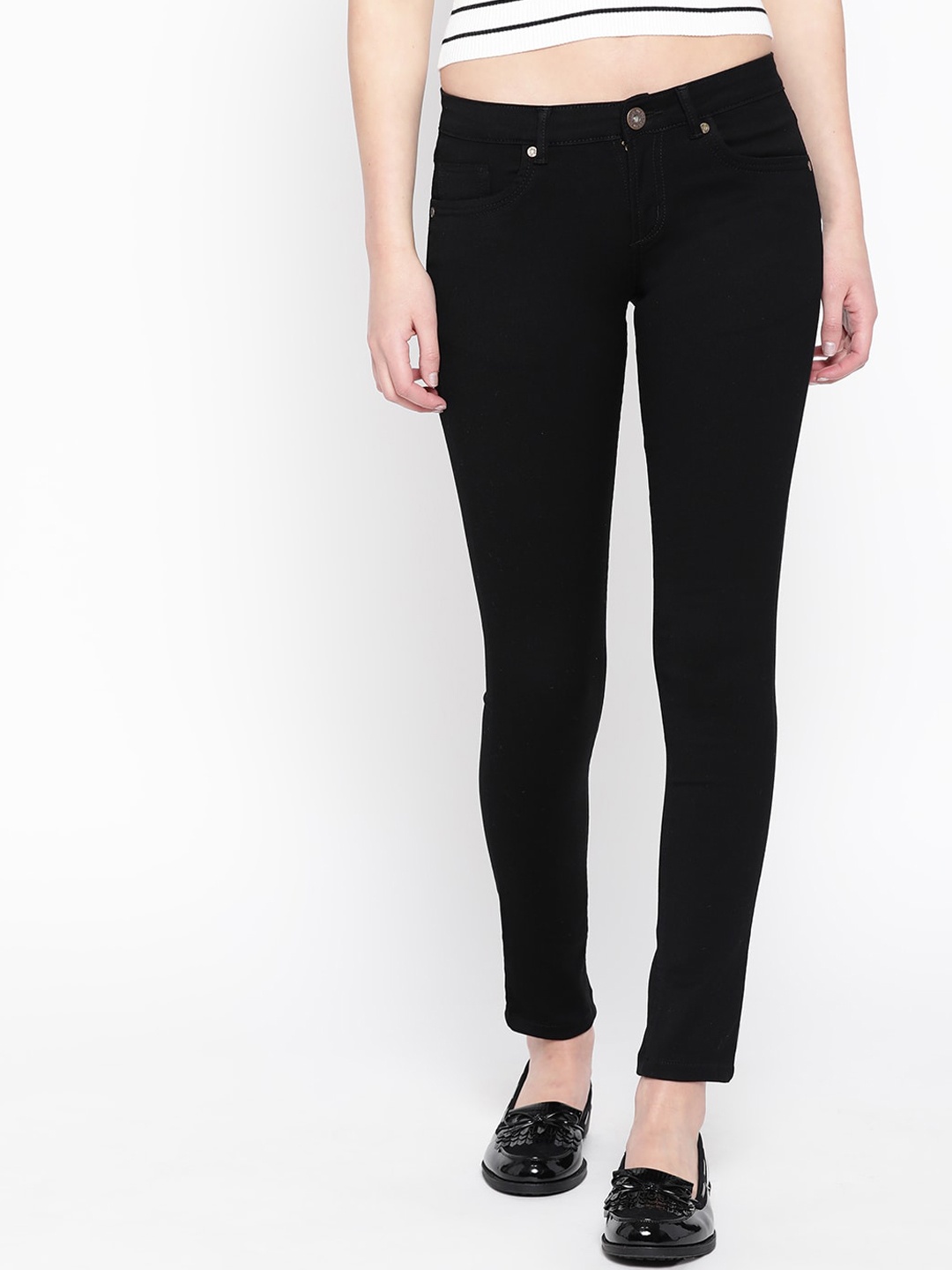 

urSense Women Slim Fit Mid-Rise Clean Look Stretchable Jeans, Black