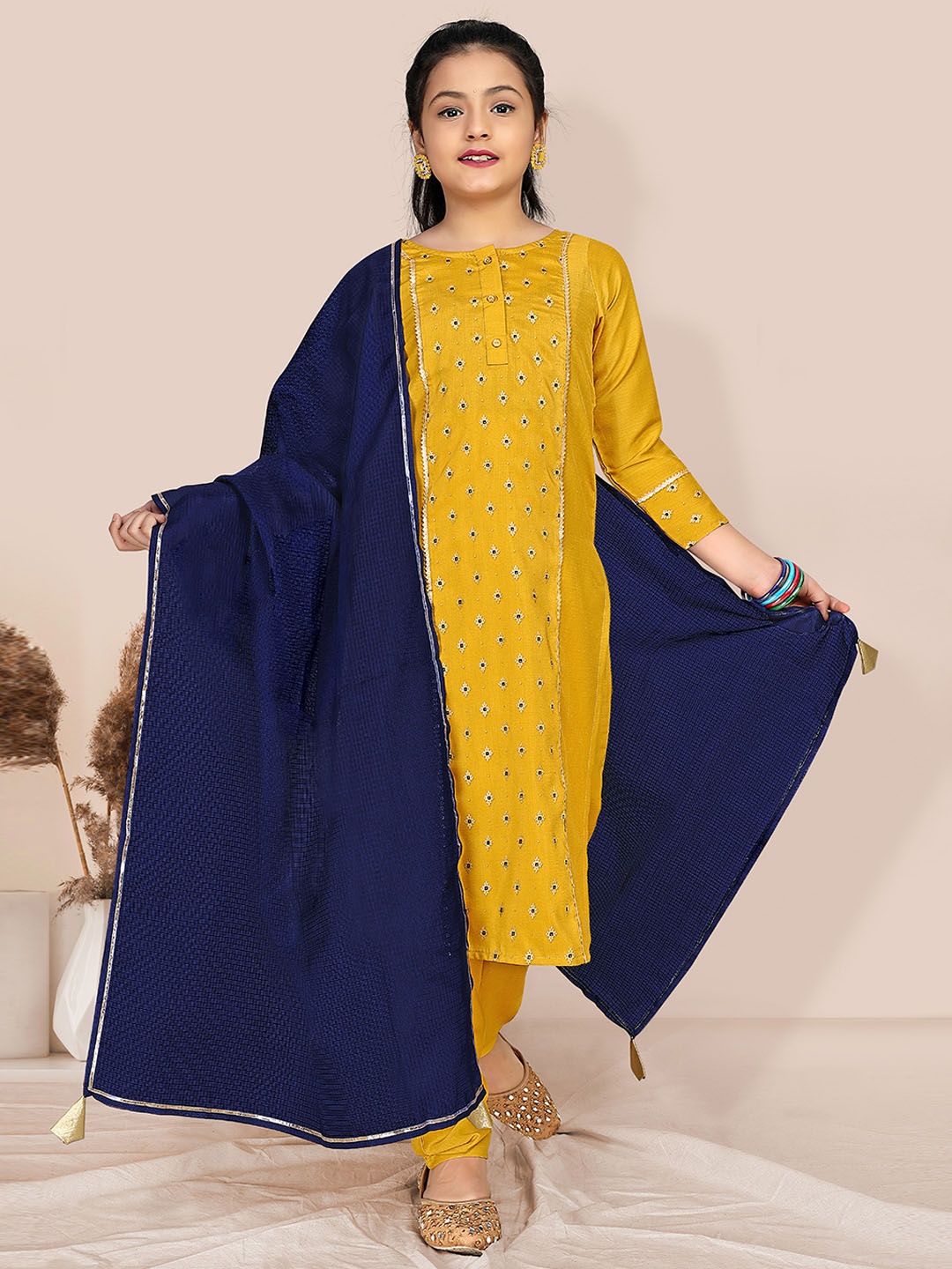 

FASHION DREAM Girls Ethnic Motifs Embroidered Ready To Wear Kurta & Trousers And Dupatta, Mustard