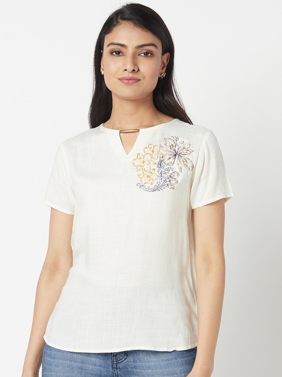 

Miss Grace Notched Neck Embroidered Top, Off white