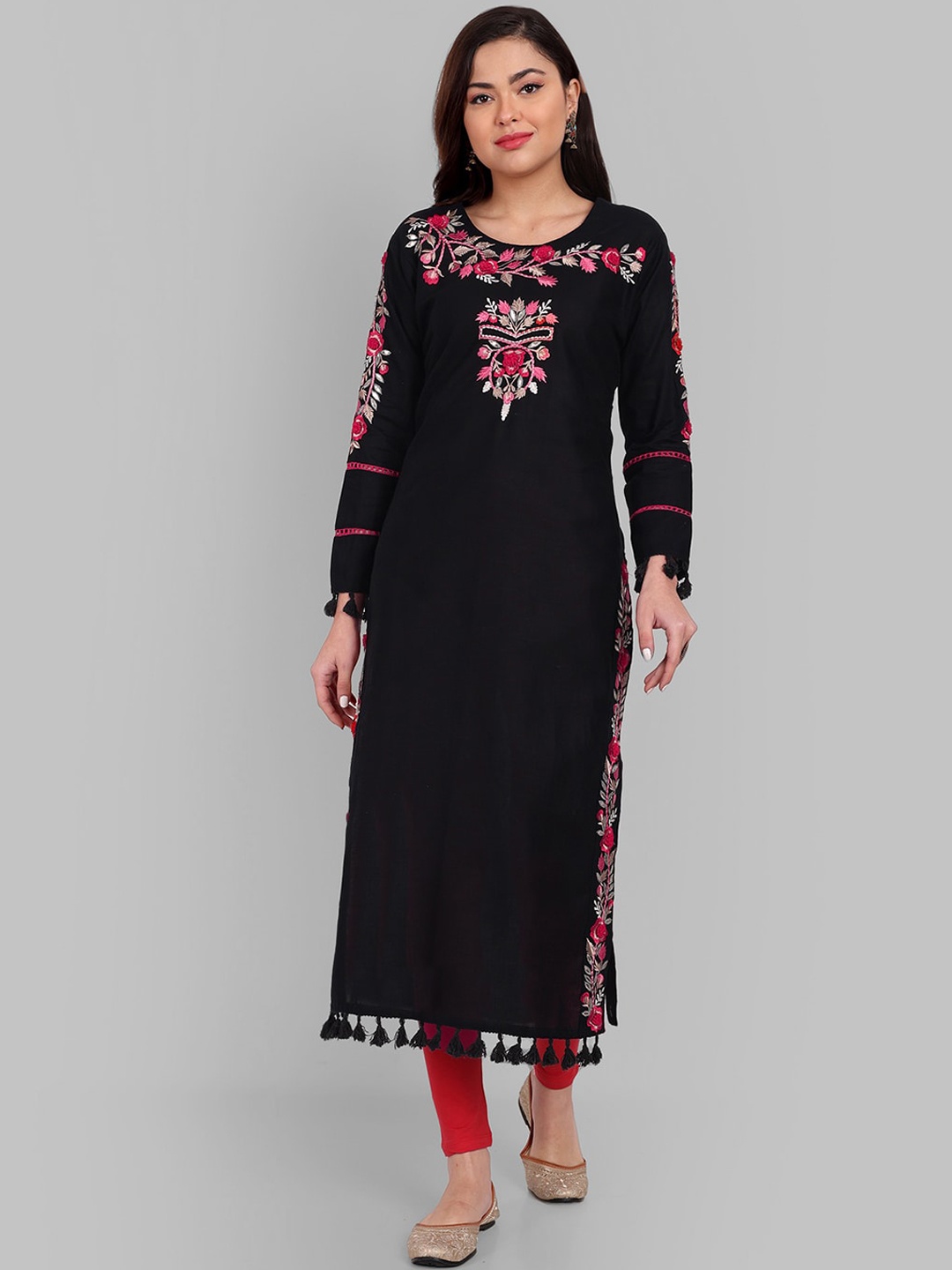 

Pakiza Floral Embroidered Thread Work Pure Cotton Straight Kurta, Black