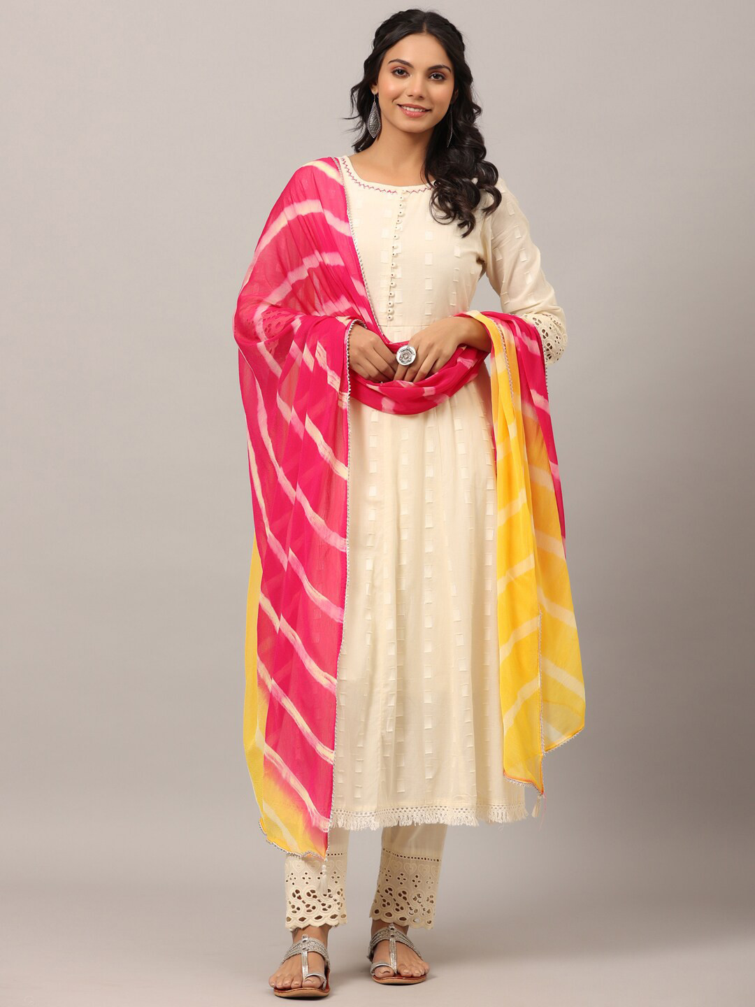 

Amchoor Woven Design Regular Pure Cotton Kurta with Trousers & Dupatta, Cream
