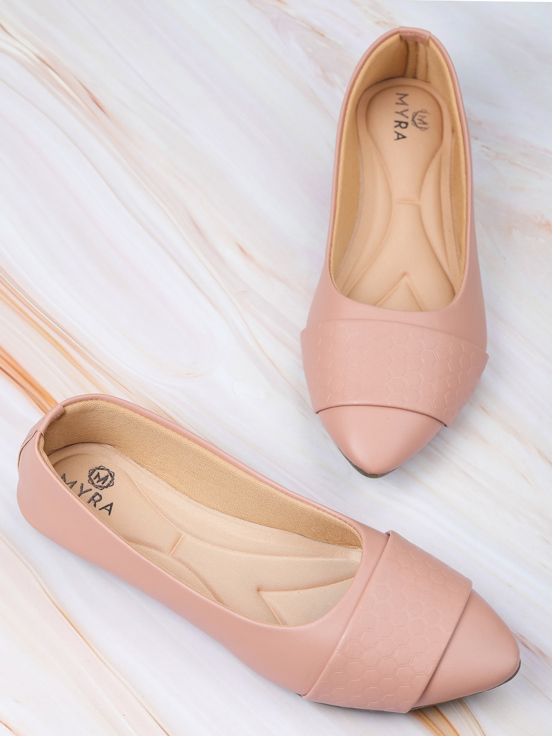 

Myra Women Textured Pointed Toe Ballerinas, Pink