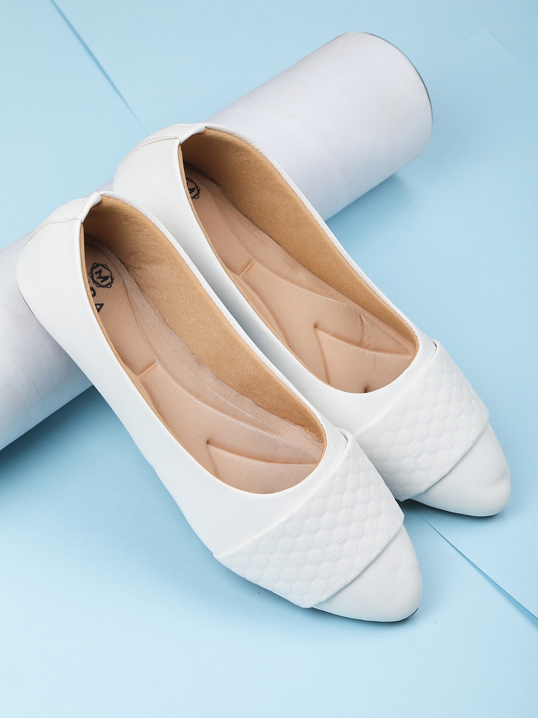 

Myra Women Textured Pointed Toe Ballerinas, White