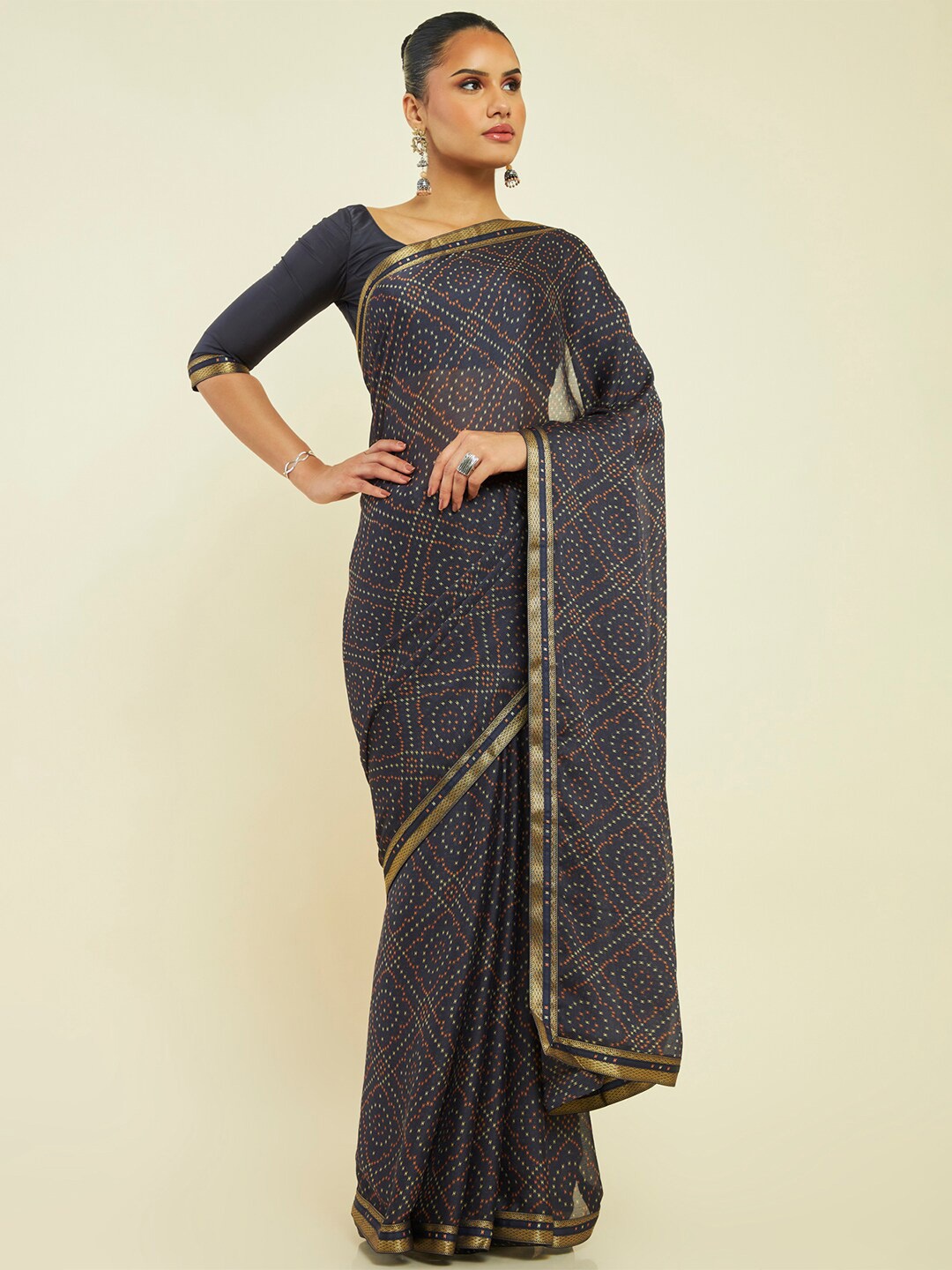 

Soch Bandhani Printed Pure Georgette Saree, Charcoal