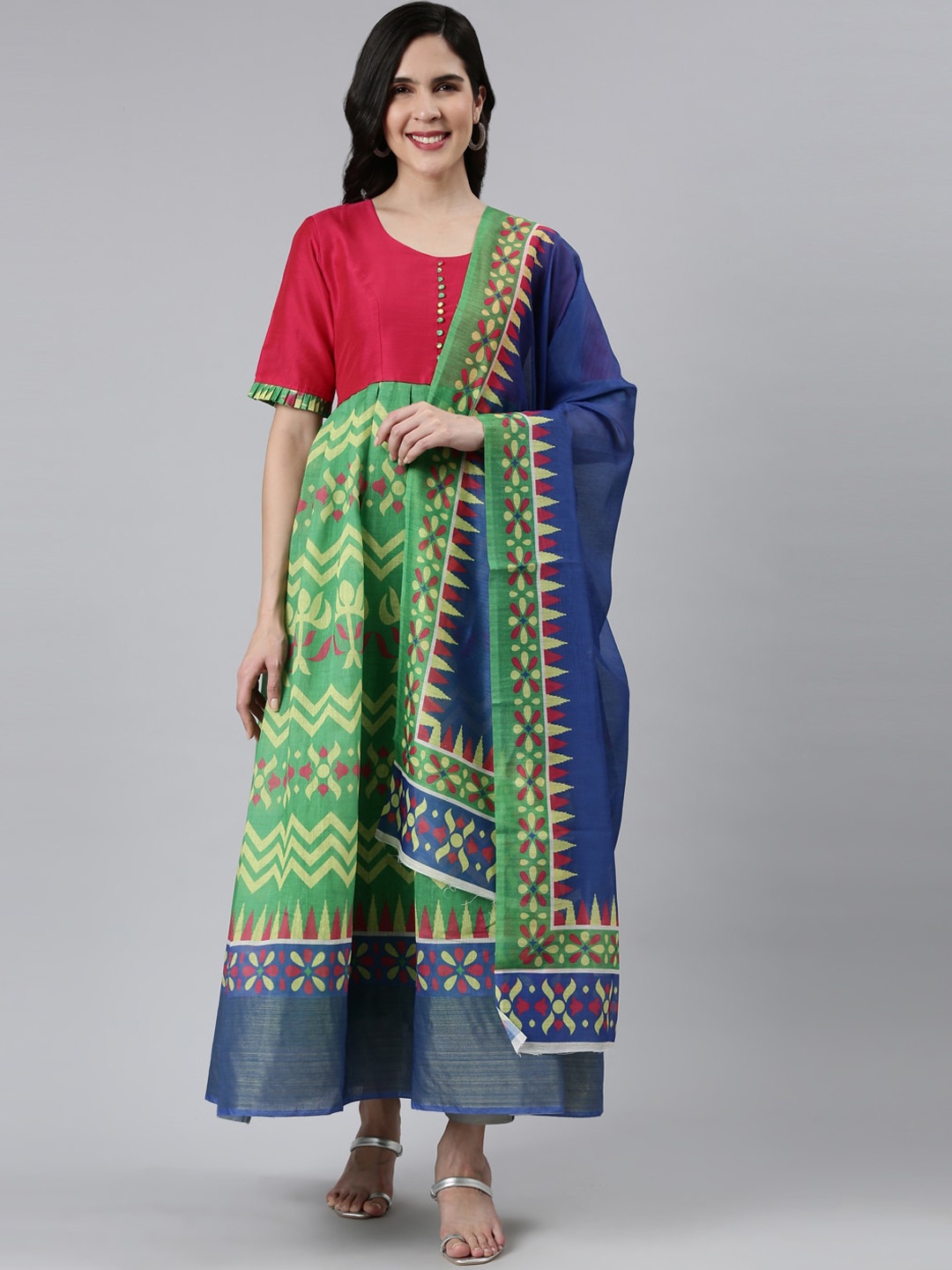 

FLAVIDO Ethnic Motif Printed Pleated Anarkali Kurta With Dupatta, Green