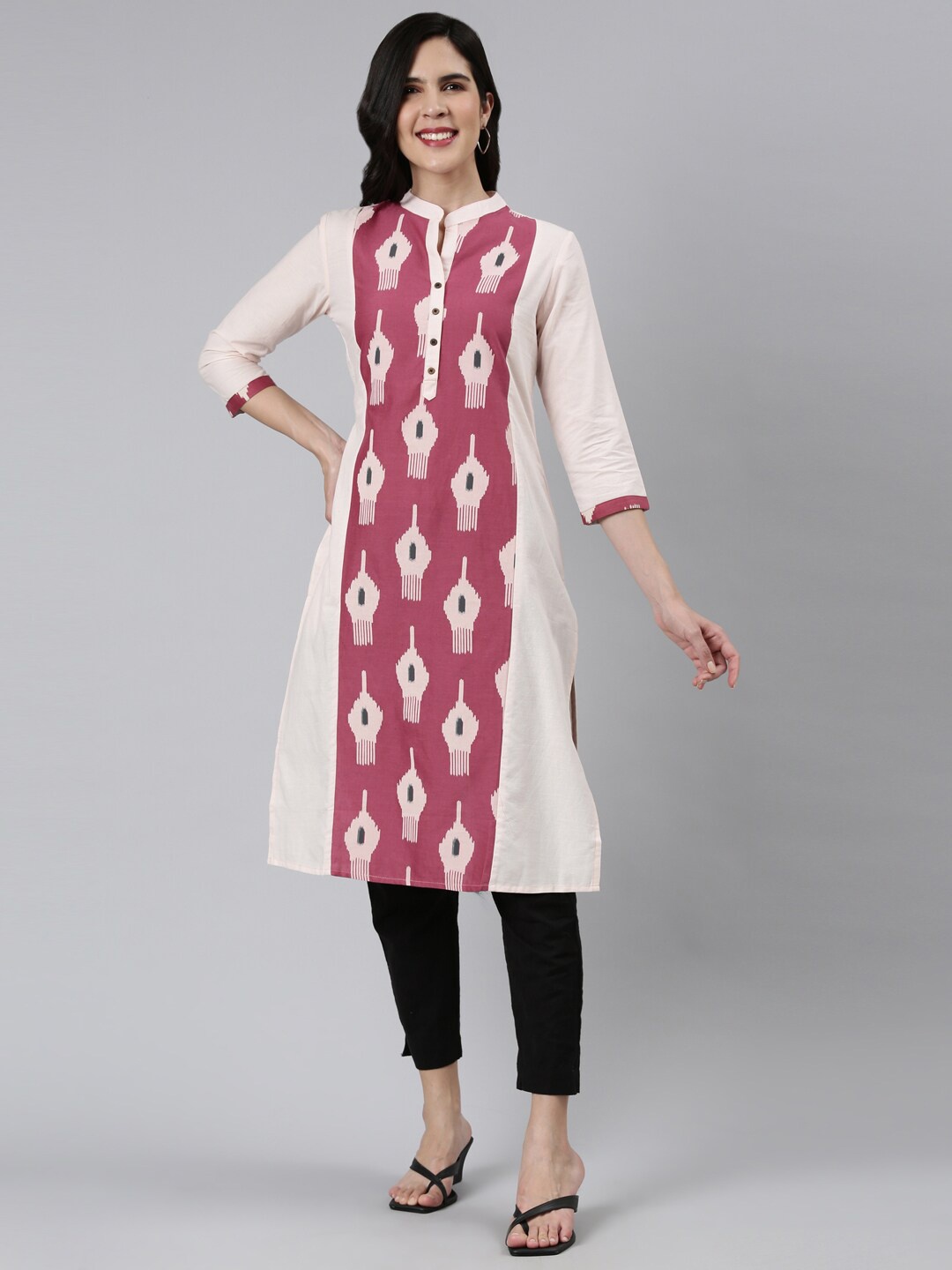 

FLAVIDO Geometric Printed Mandarin Collar Cotton straight Kurta, Off white
