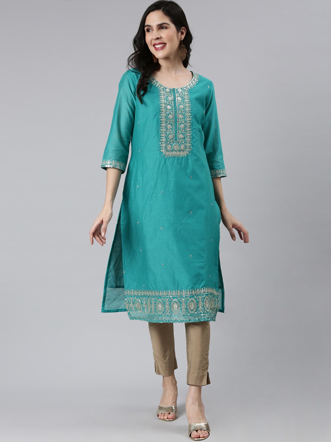 

FLAVIDO Ethnic Motifs Embroidered Sequins Chanderi Silk Kurta, Blue