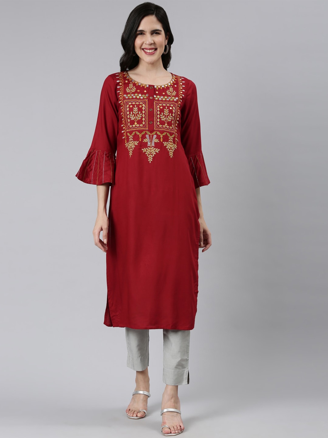 

FLAVIDO Ethnic Motifs Embroidered Bell Sleeves Mirror Work Kurta, Red