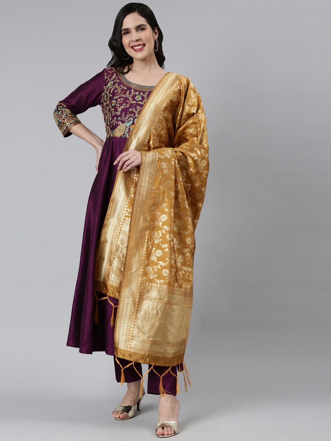 

FLAVIDO Floral Yoke Design Zari Pure Silk Kurta with Trousers & Dupatta, Purple