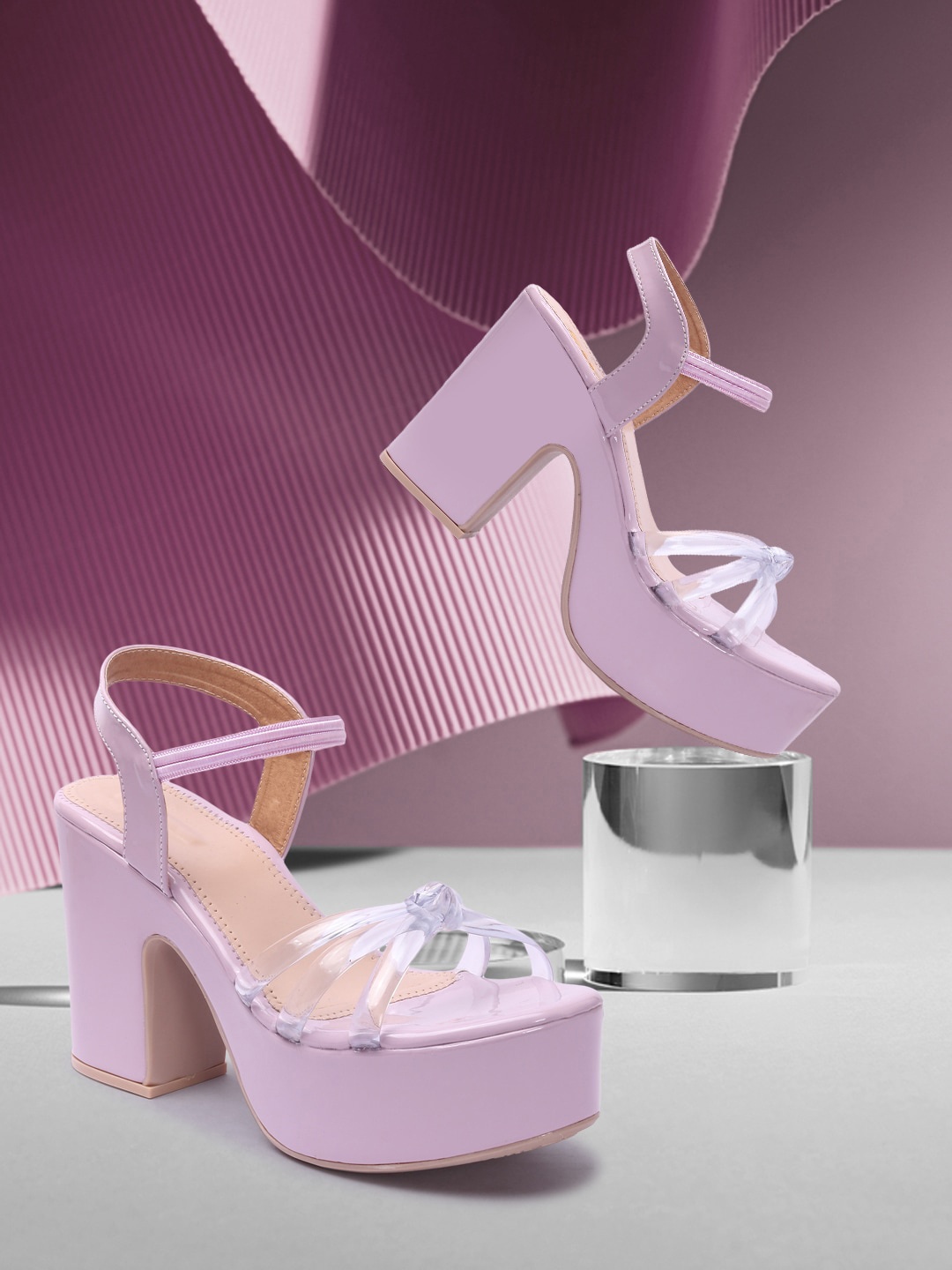

TWIN TOES High-Top Platform Heels, Purple