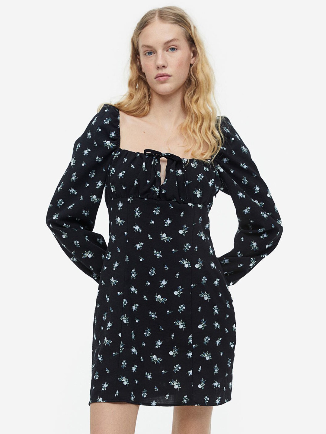 

H&M Puff-Sleeved Crepe Dress, Black