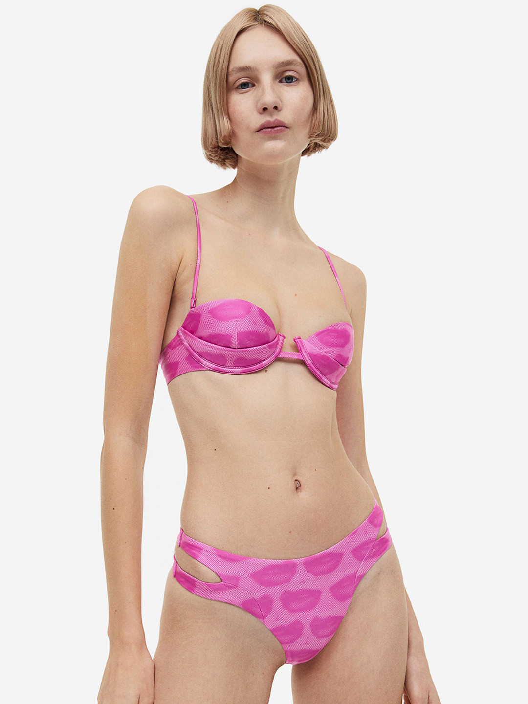 

H&M Women Graphic-Print Bikini Bottoms, Pink