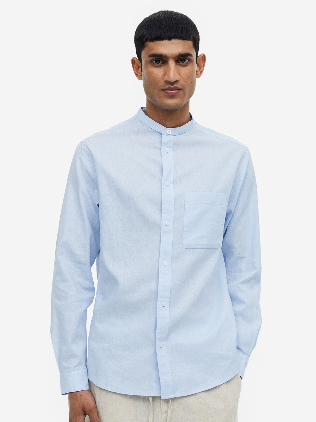 

H&M Men Regular Fit Linen-Blend Grandad Shirt, Blue