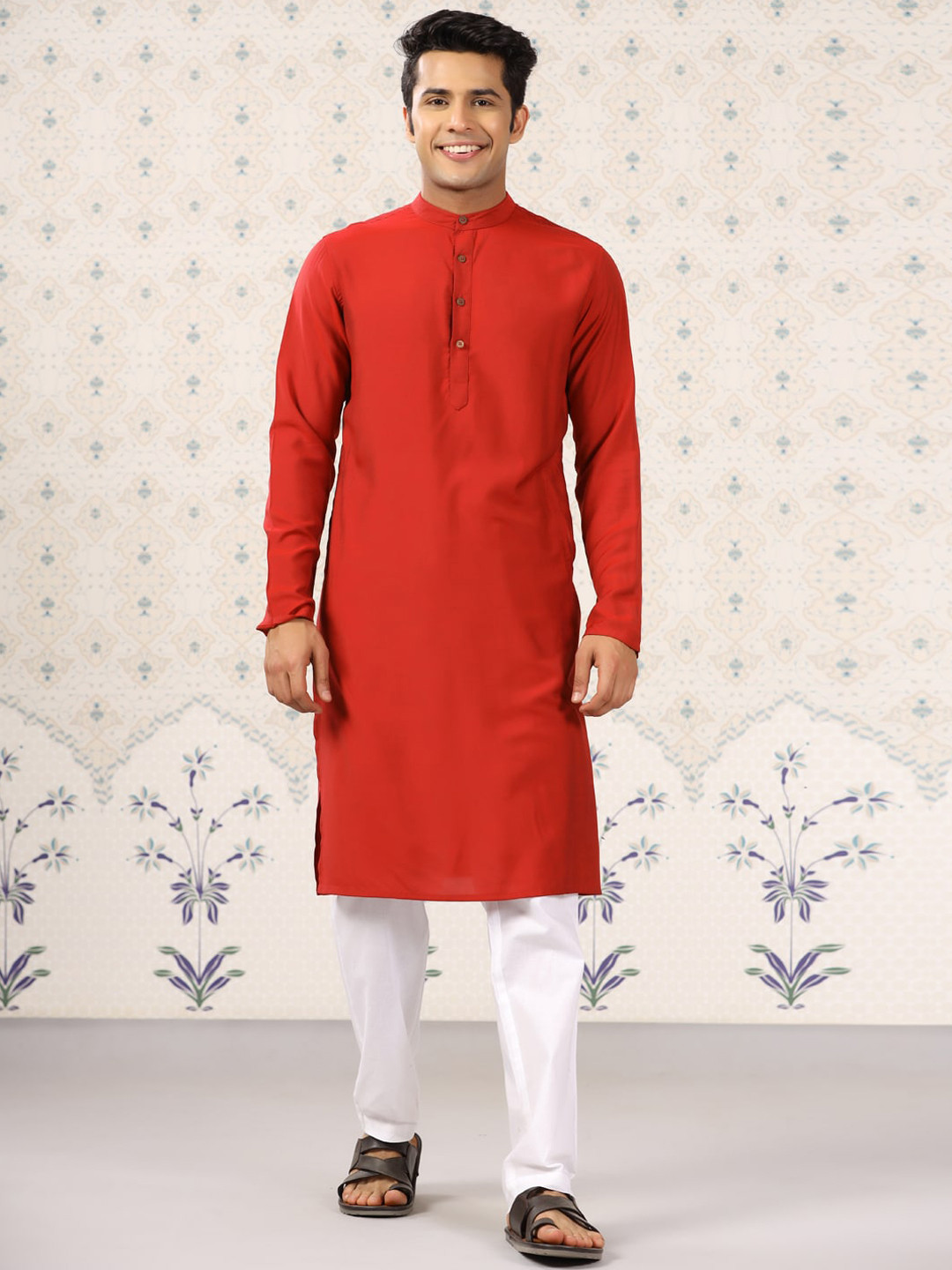 

Ode by House of Pataudi Mandarin Collar Straight Kurta with Pyjamas, Red