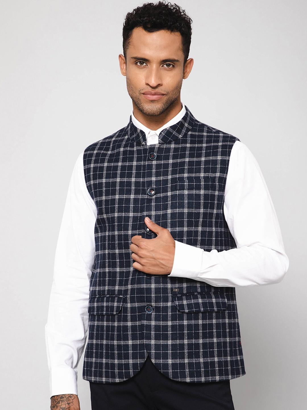 

Cantabil Checked Woven Nehru Jacket, Navy blue